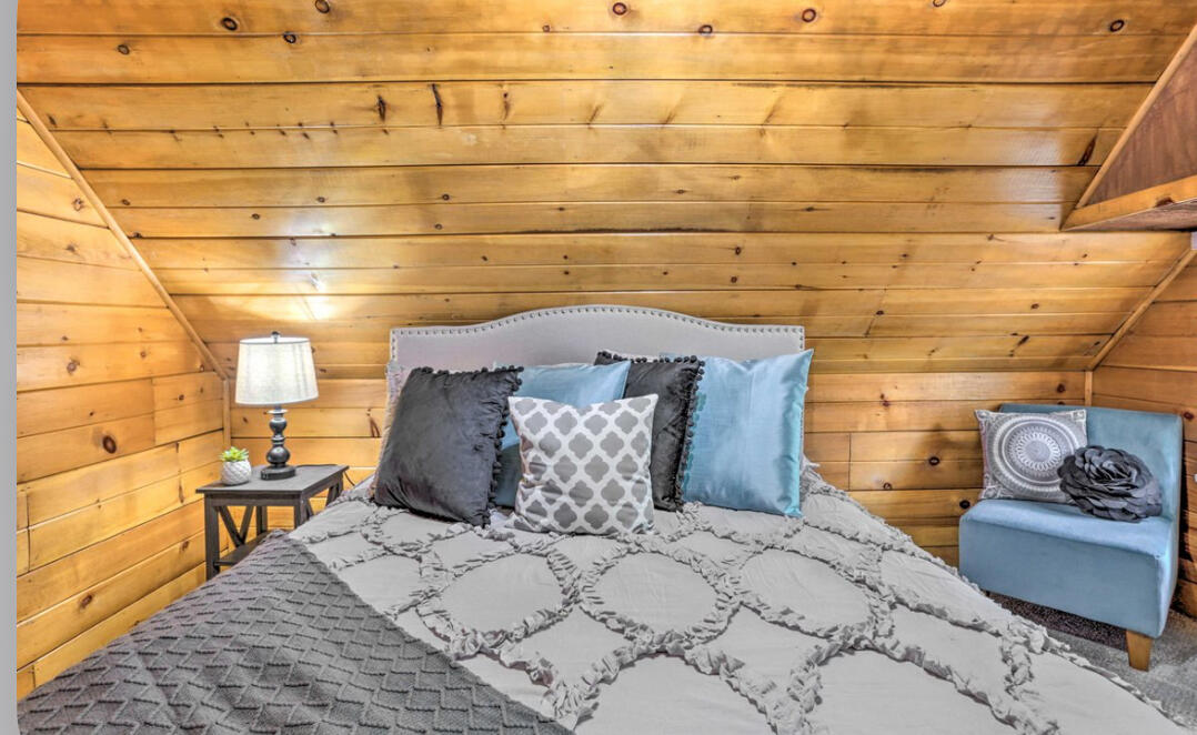 42036 Tollhouse Rd, Shaver Lake, CA 93664