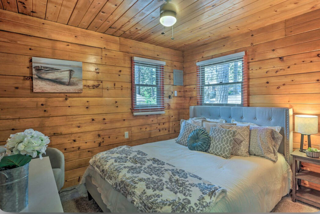 42036 Tollhouse Rd, Shaver Lake, CA 93664