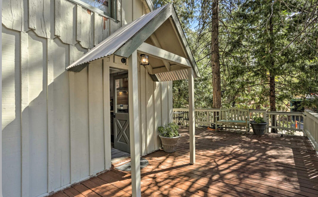42036 Tollhouse Rd, Shaver Lake, CA 93664