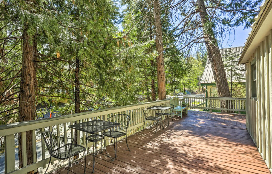 42036 Tollhouse Rd, Shaver Lake, CA 93664