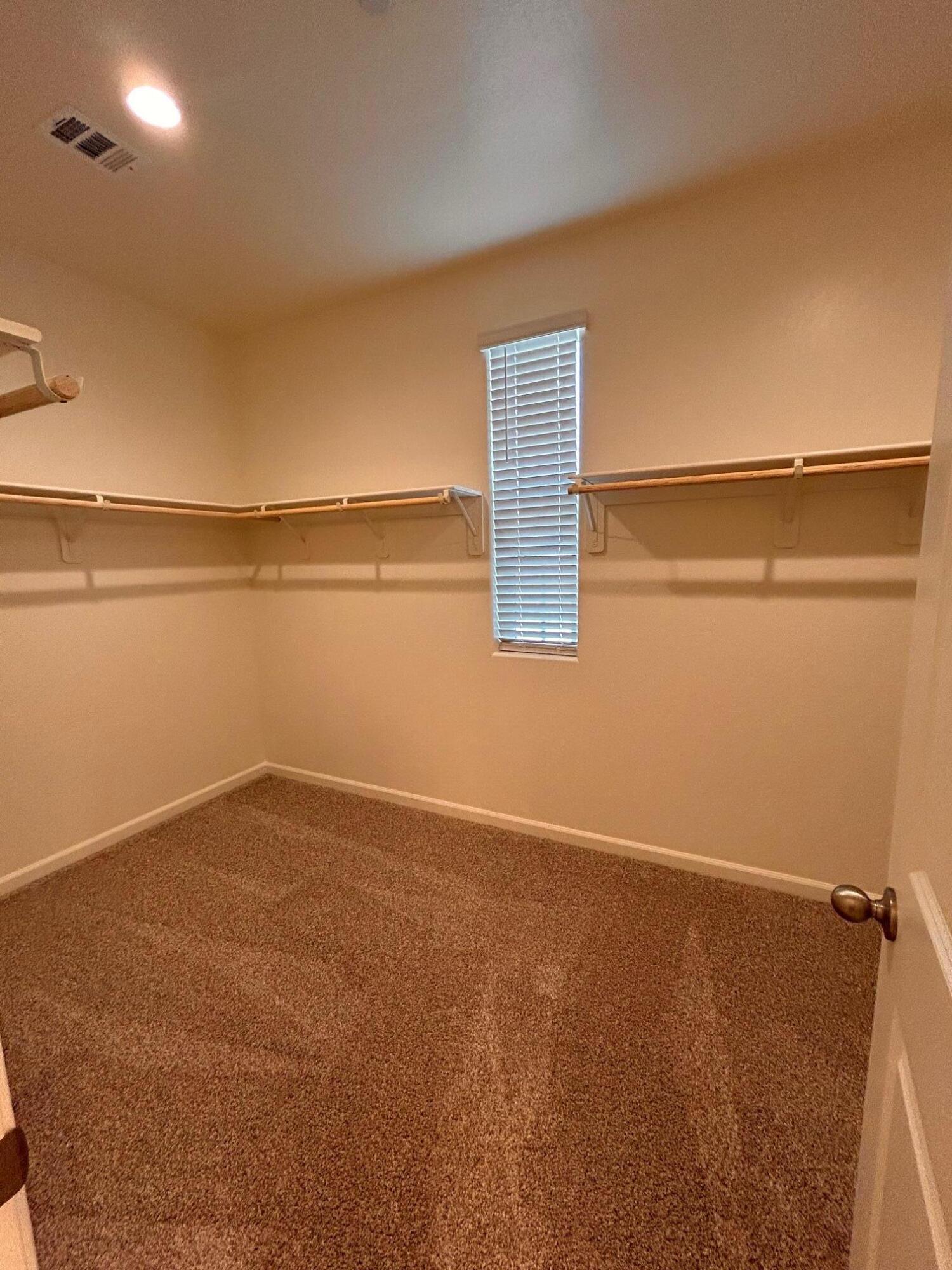 2158 Bolton Ave, Tulare, CA 93274