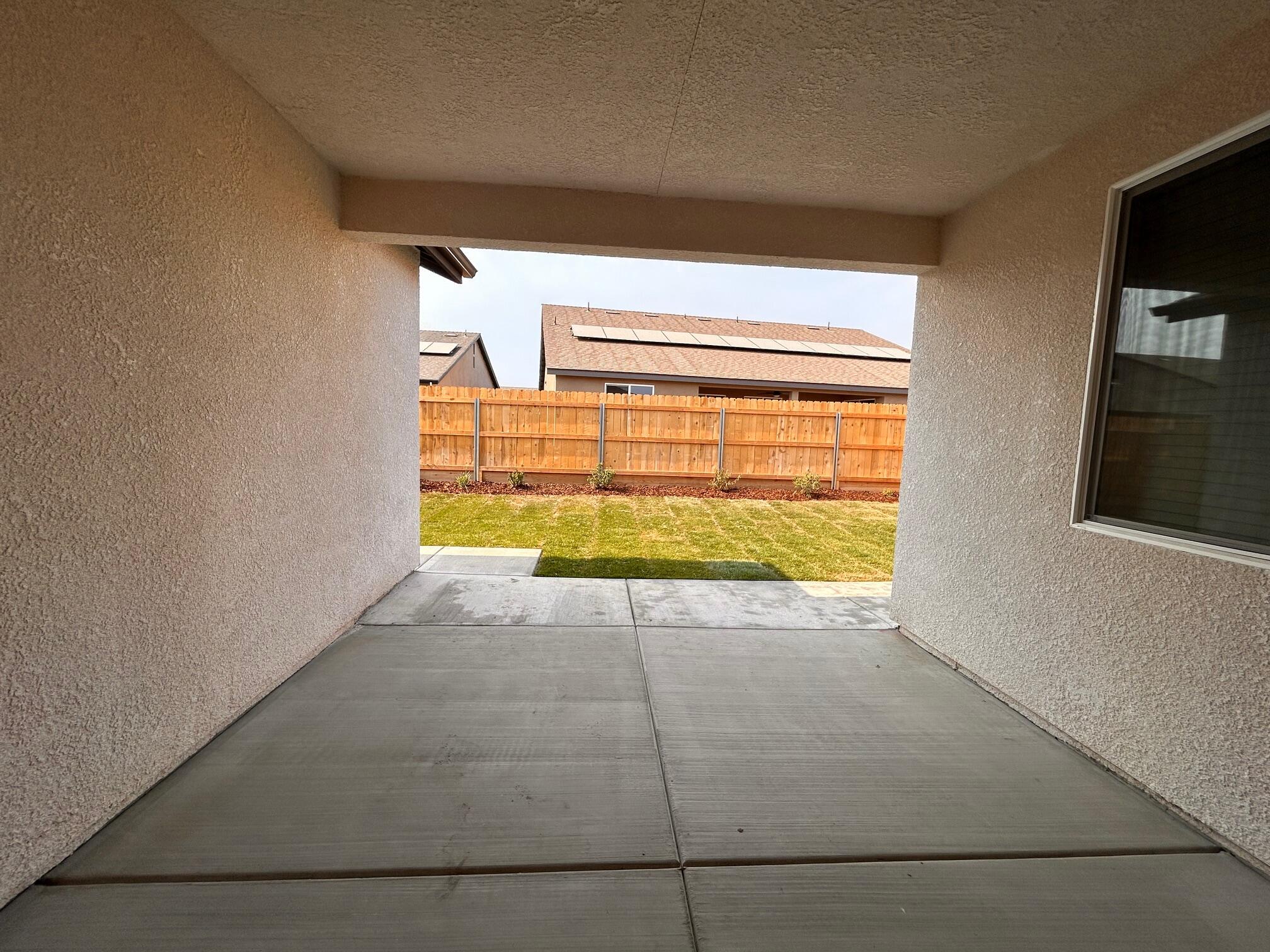 2158 Bolton Ave, Tulare, CA 93274