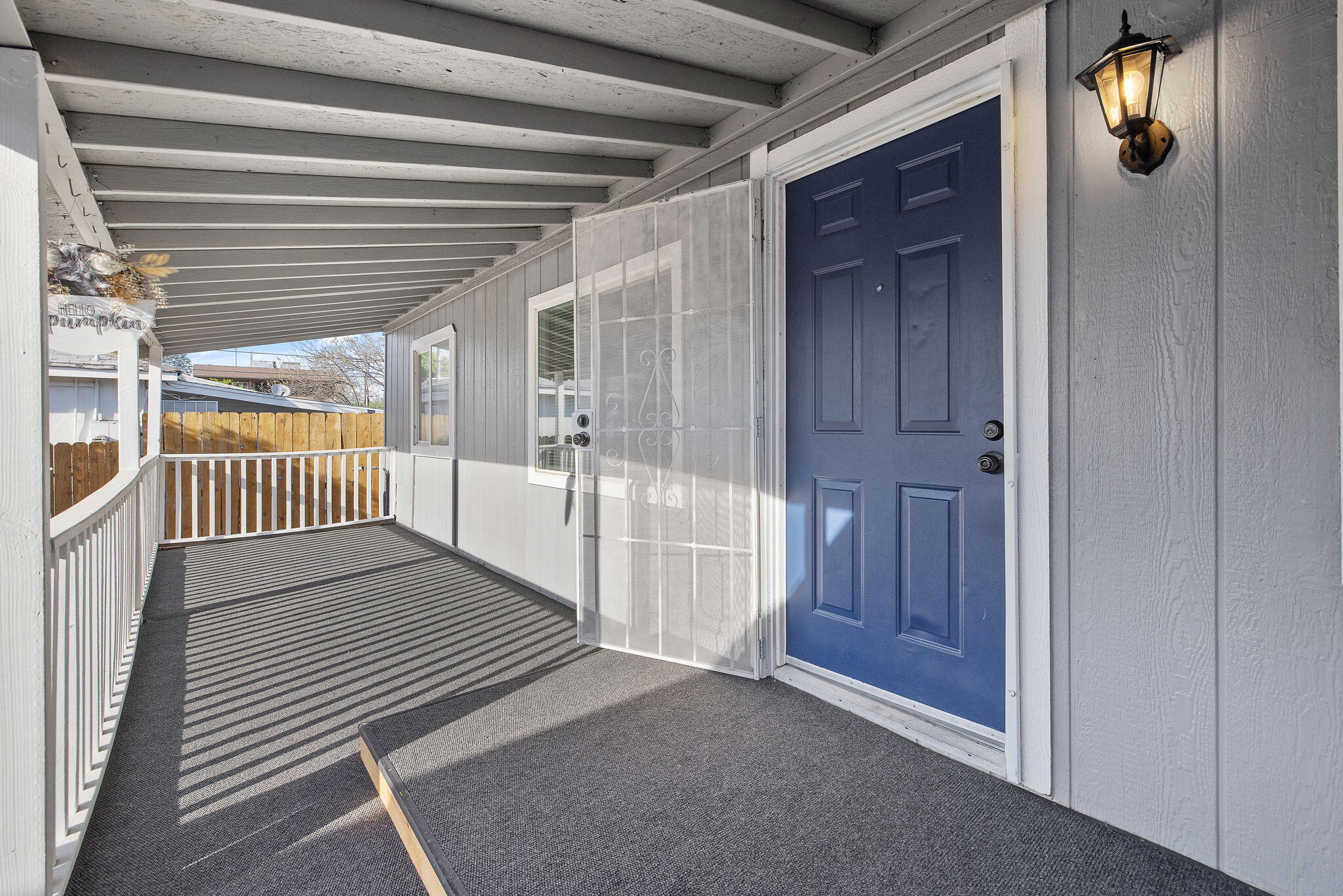 1206 S Church St, Visalia, CA 93277