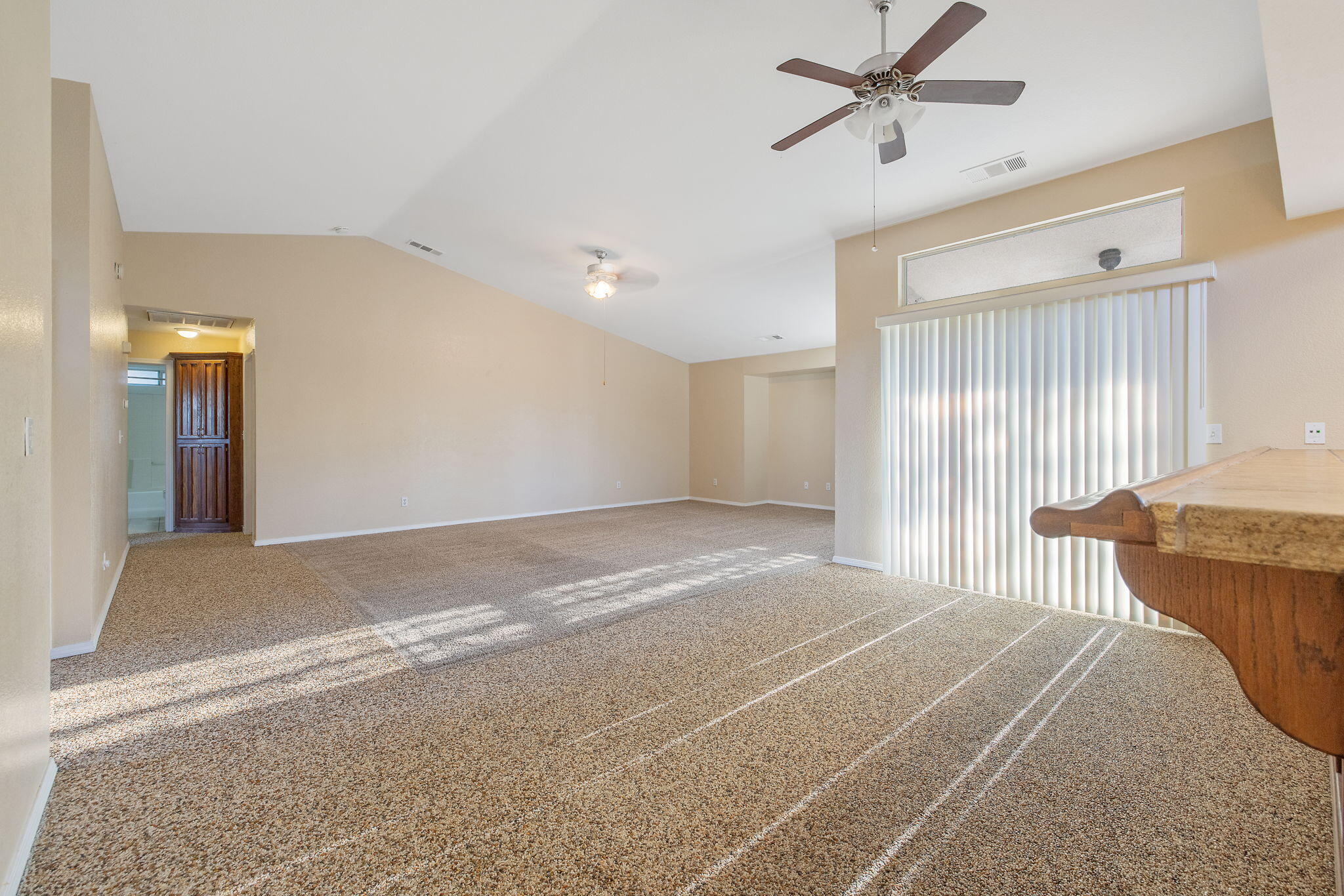 2505 W Delta Ct, Visalia, CA 93291