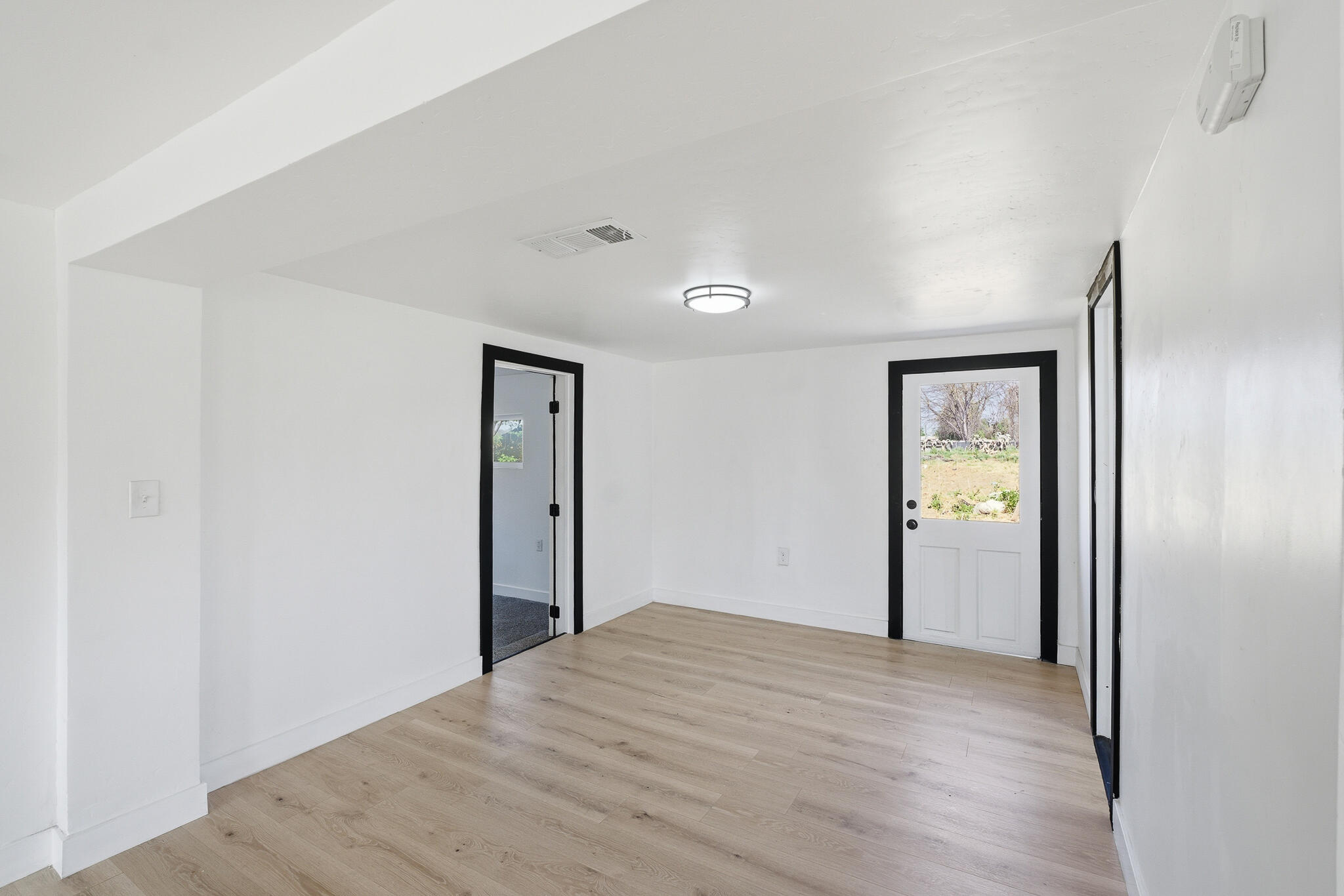 15080 Water Ave, Visalia, CA 93292