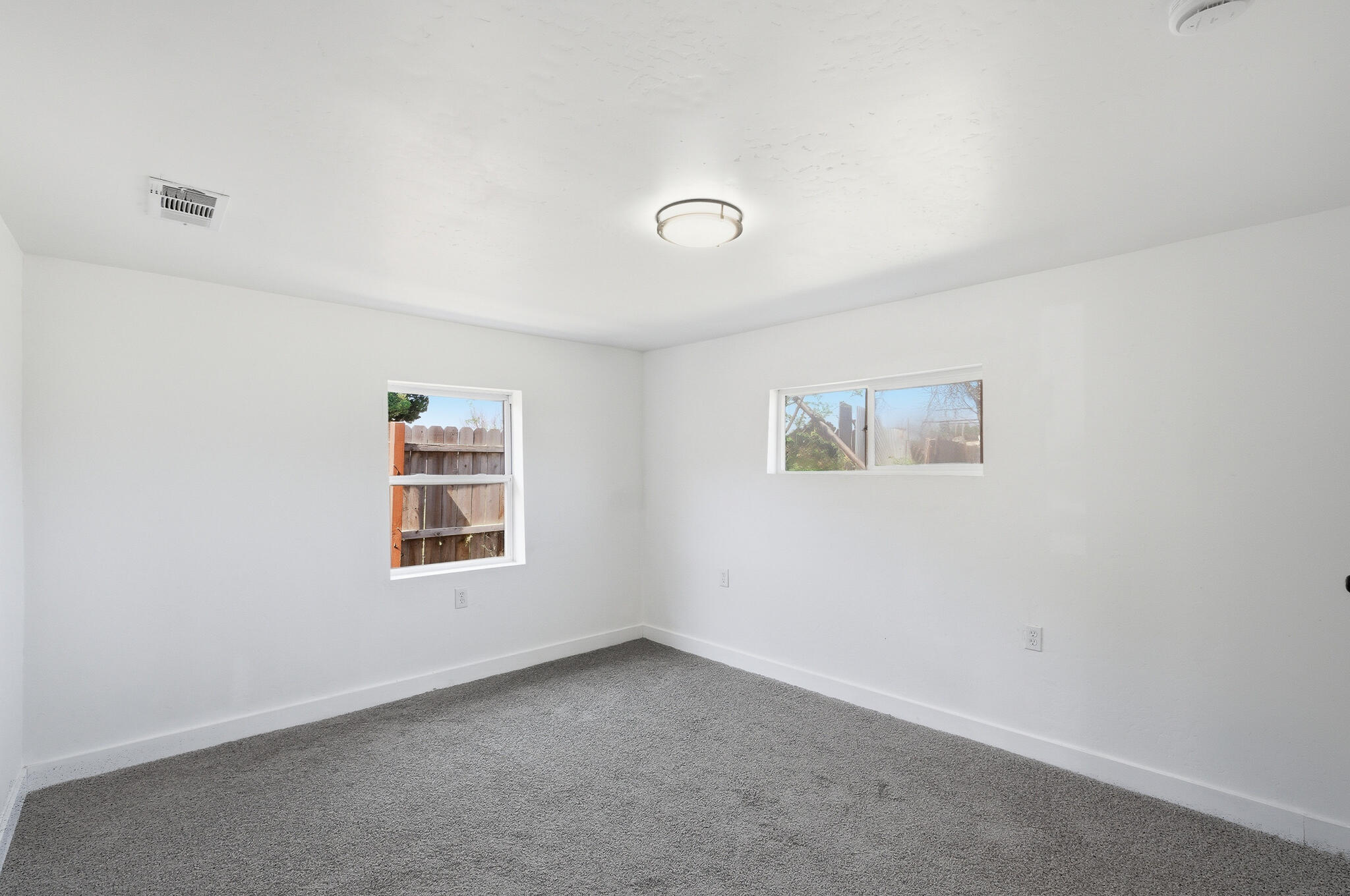 15080 Water Ave, Visalia, CA 93292