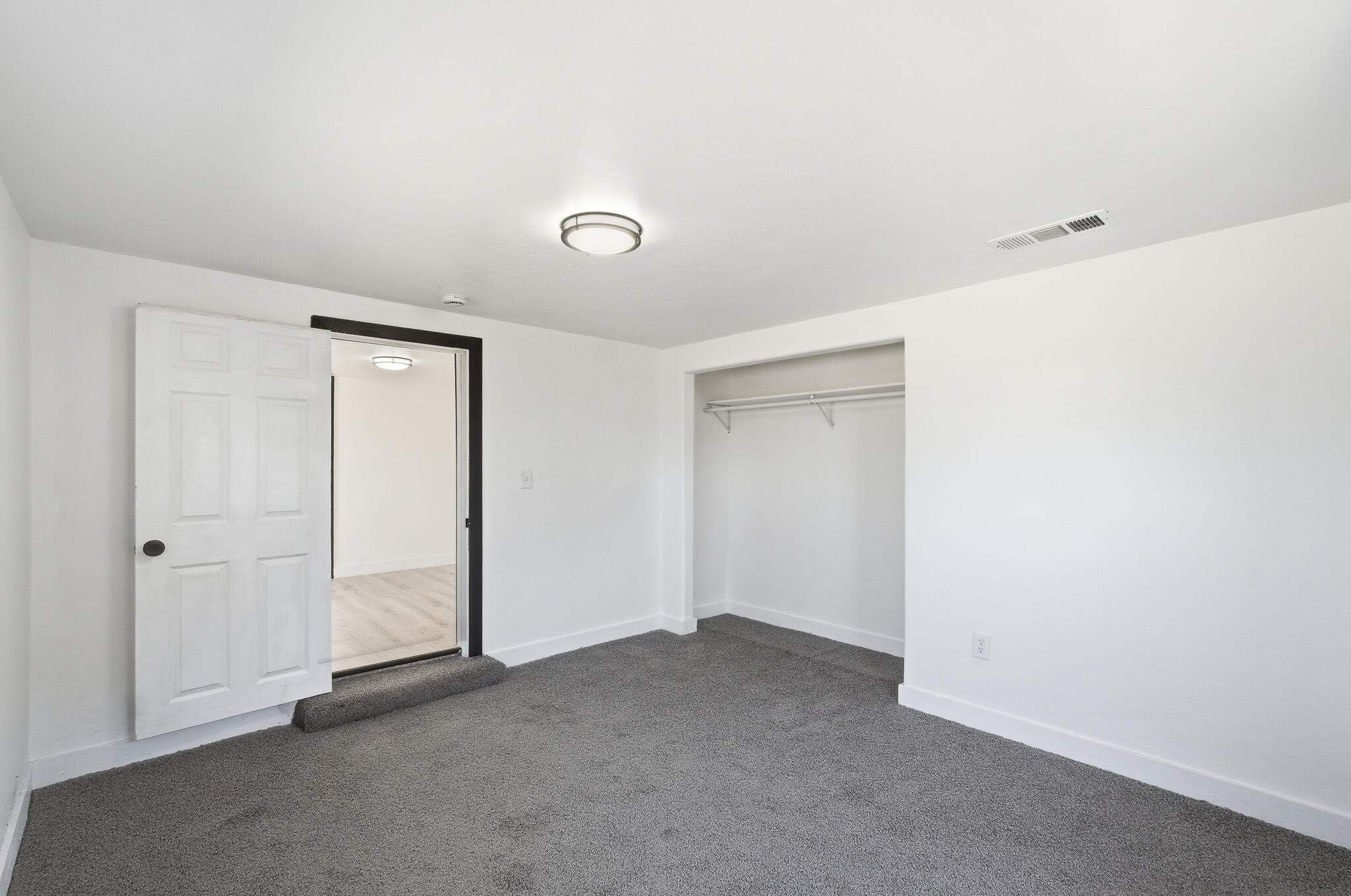 15080 Water Ave, Visalia, CA 93292