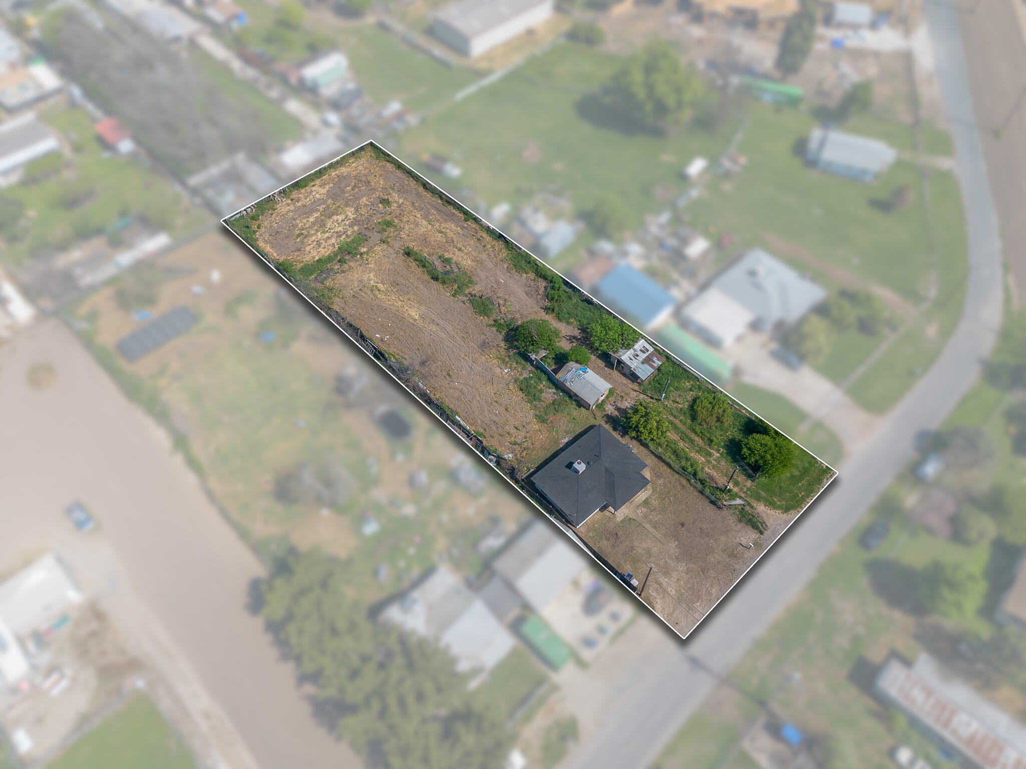 15080 Water Ave, Visalia, CA 93292