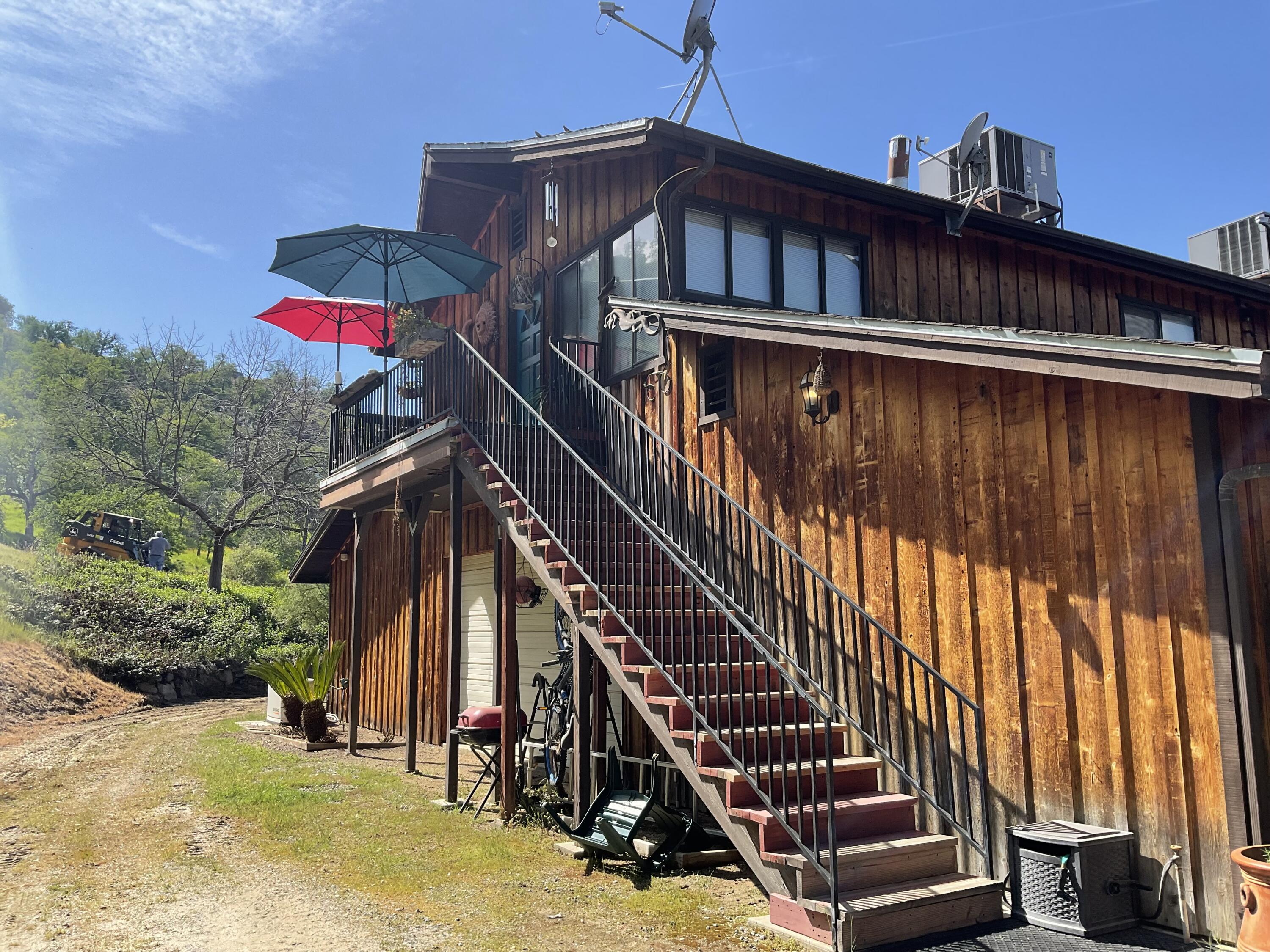 41652 Mynatt Dr, Three Rivers, CA 93271