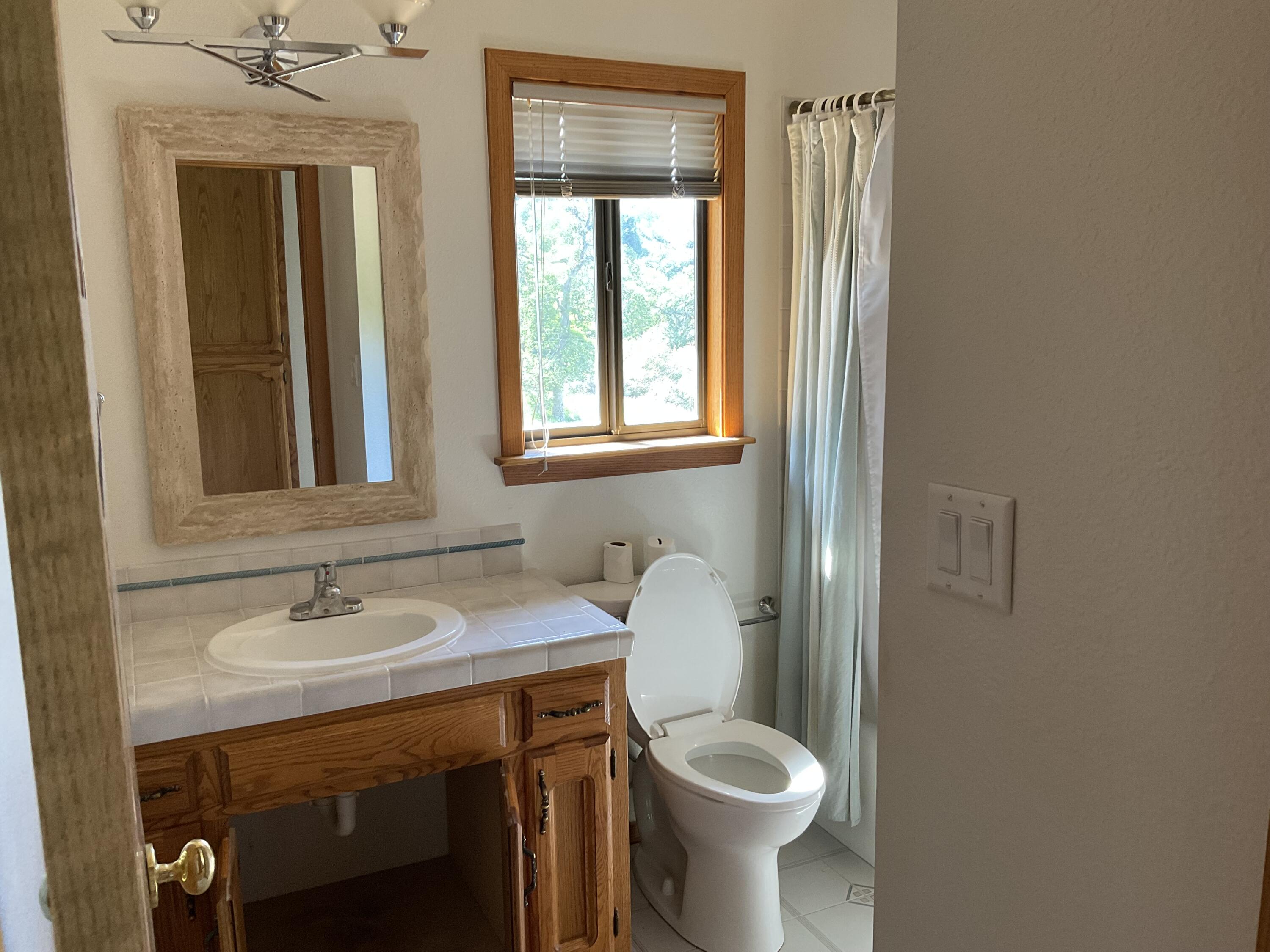 41652 Mynatt Dr, Three Rivers, CA 93271