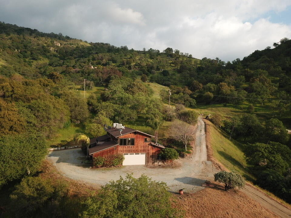 41652 Mynatt Dr, Three Rivers, CA 93271