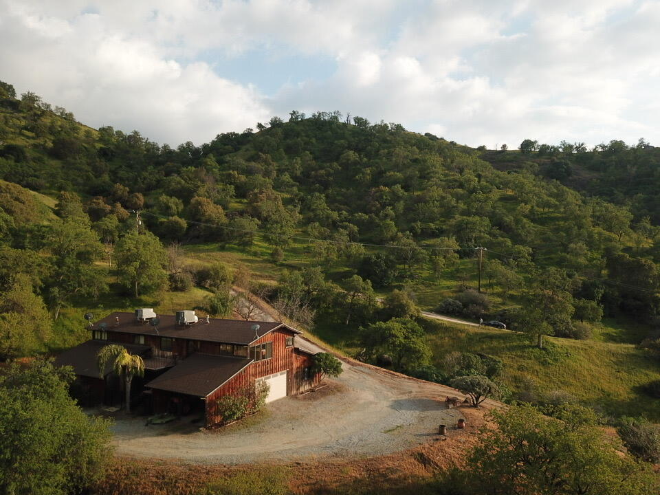 41652 Mynatt Dr, Three Rivers, CA 93271