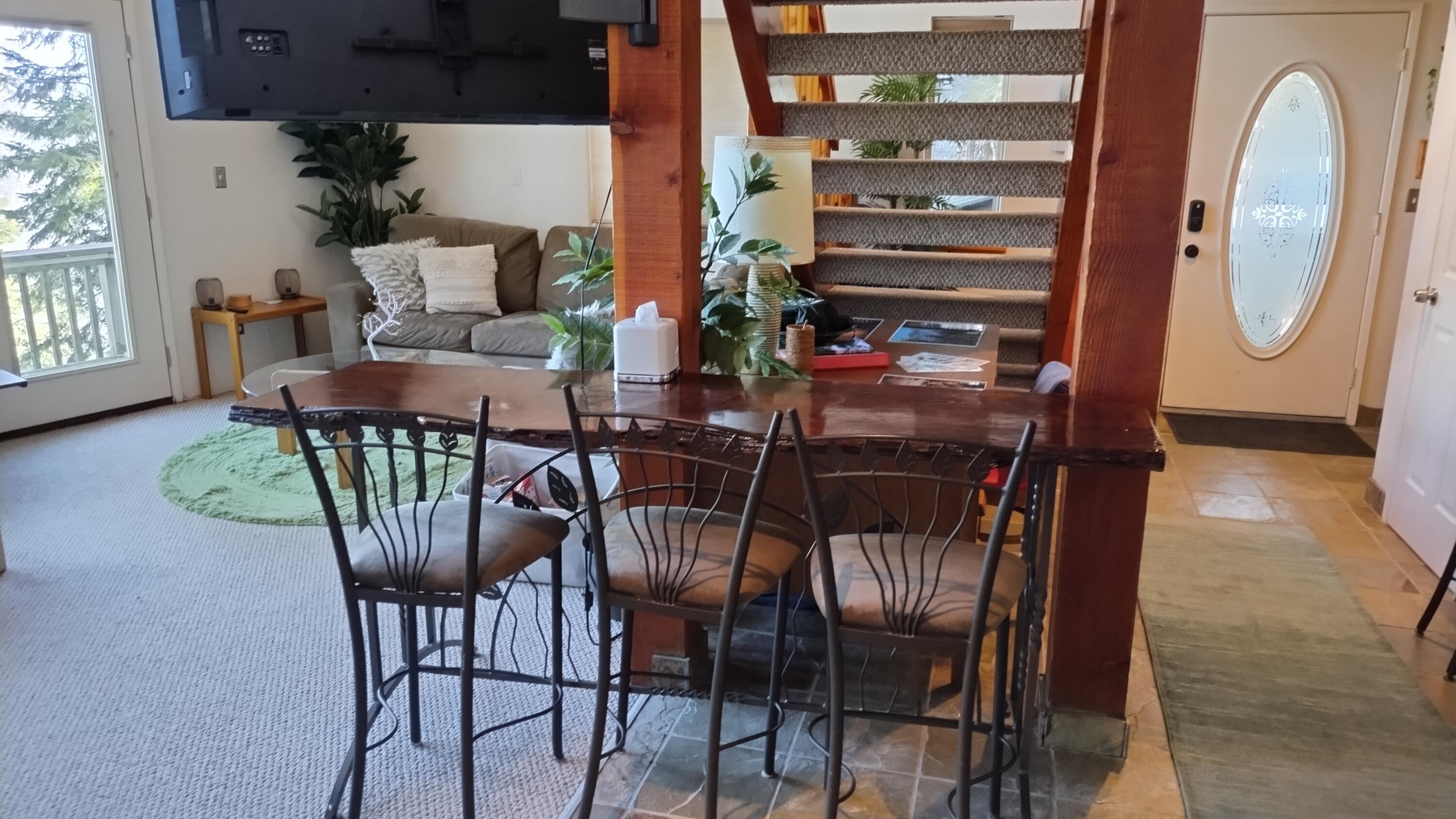 54622 Manzanita Dr, Sequoia Crest, CA 93265