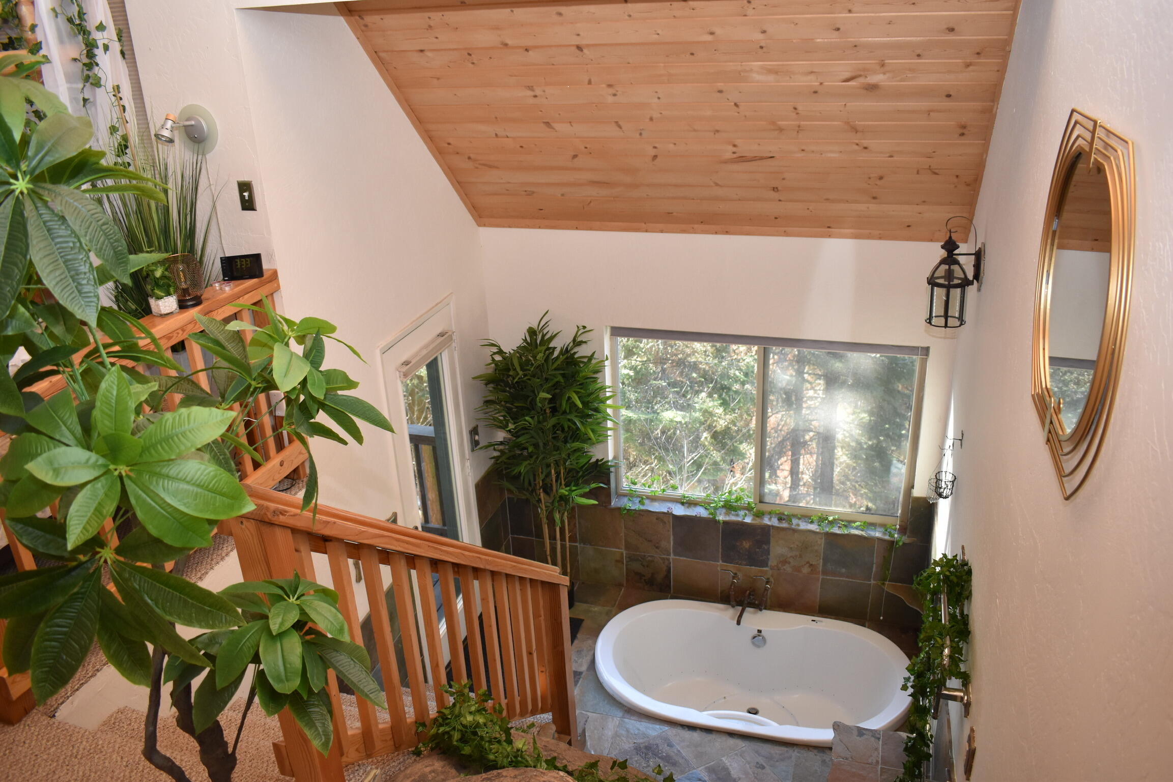 54622 Manzanita Dr, Sequoia Crest, CA 93265