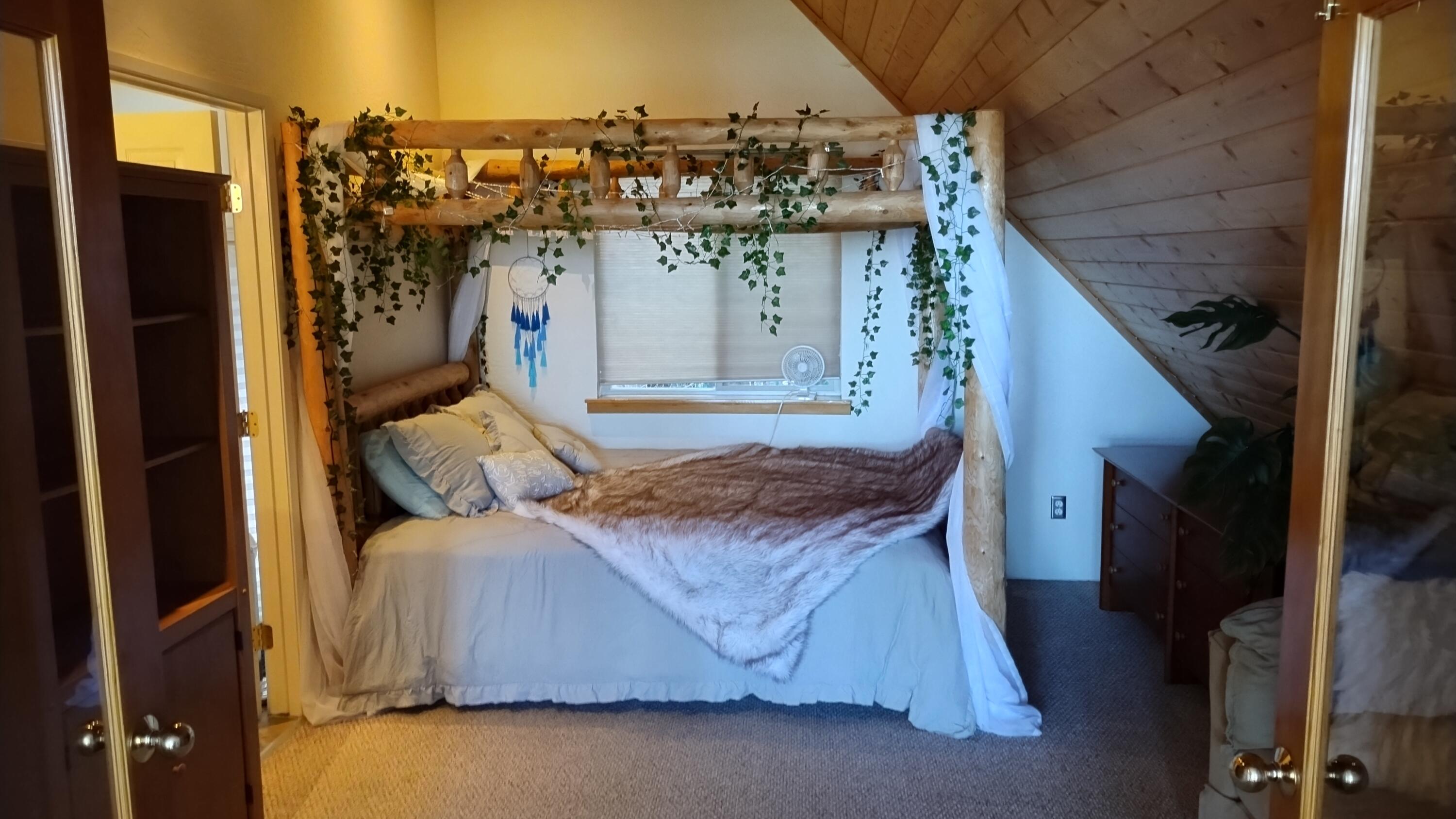 54622 Manzanita Dr, Sequoia Crest, CA 93265