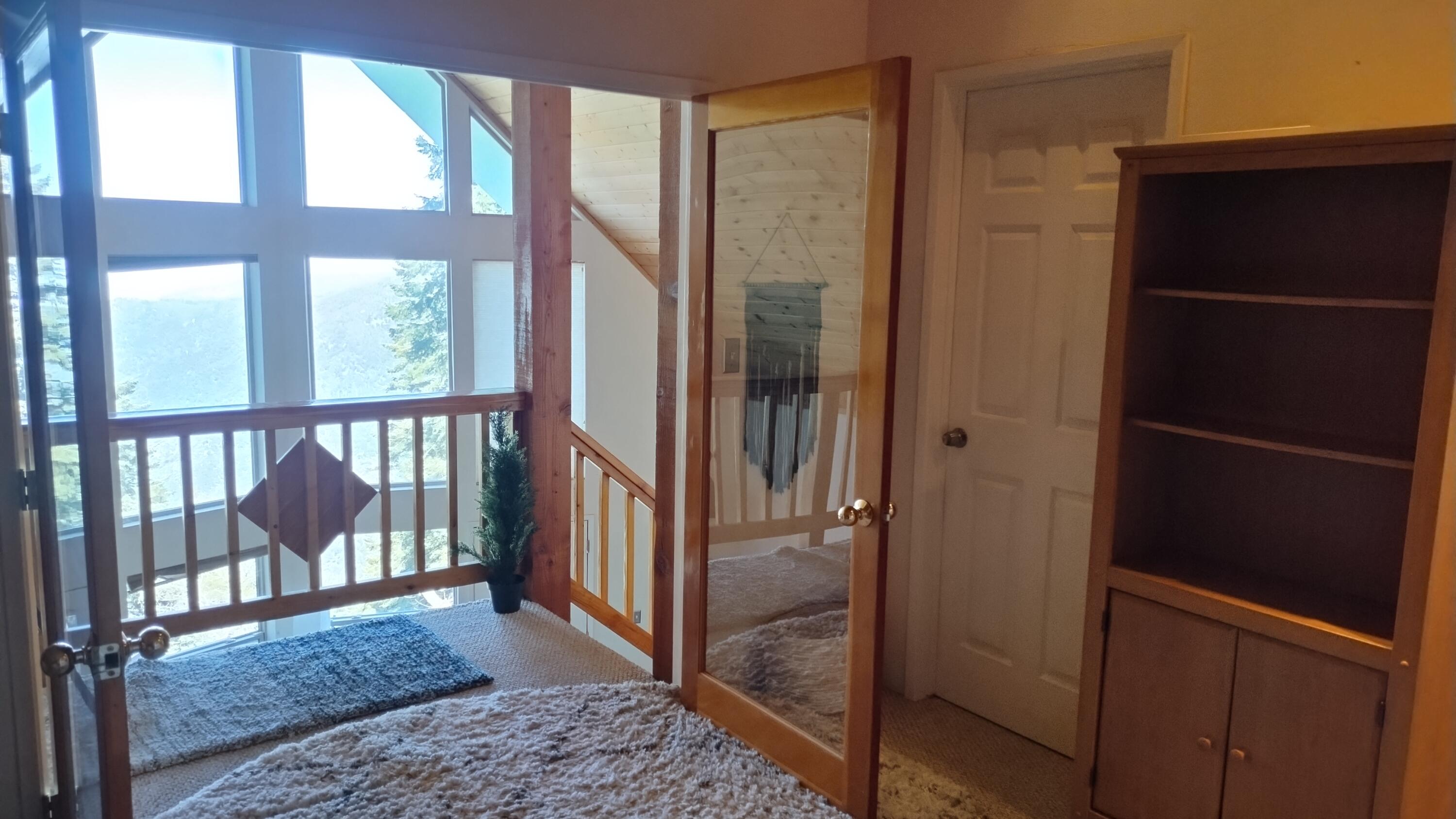 54622 Manzanita Dr, Sequoia Crest, CA 93265