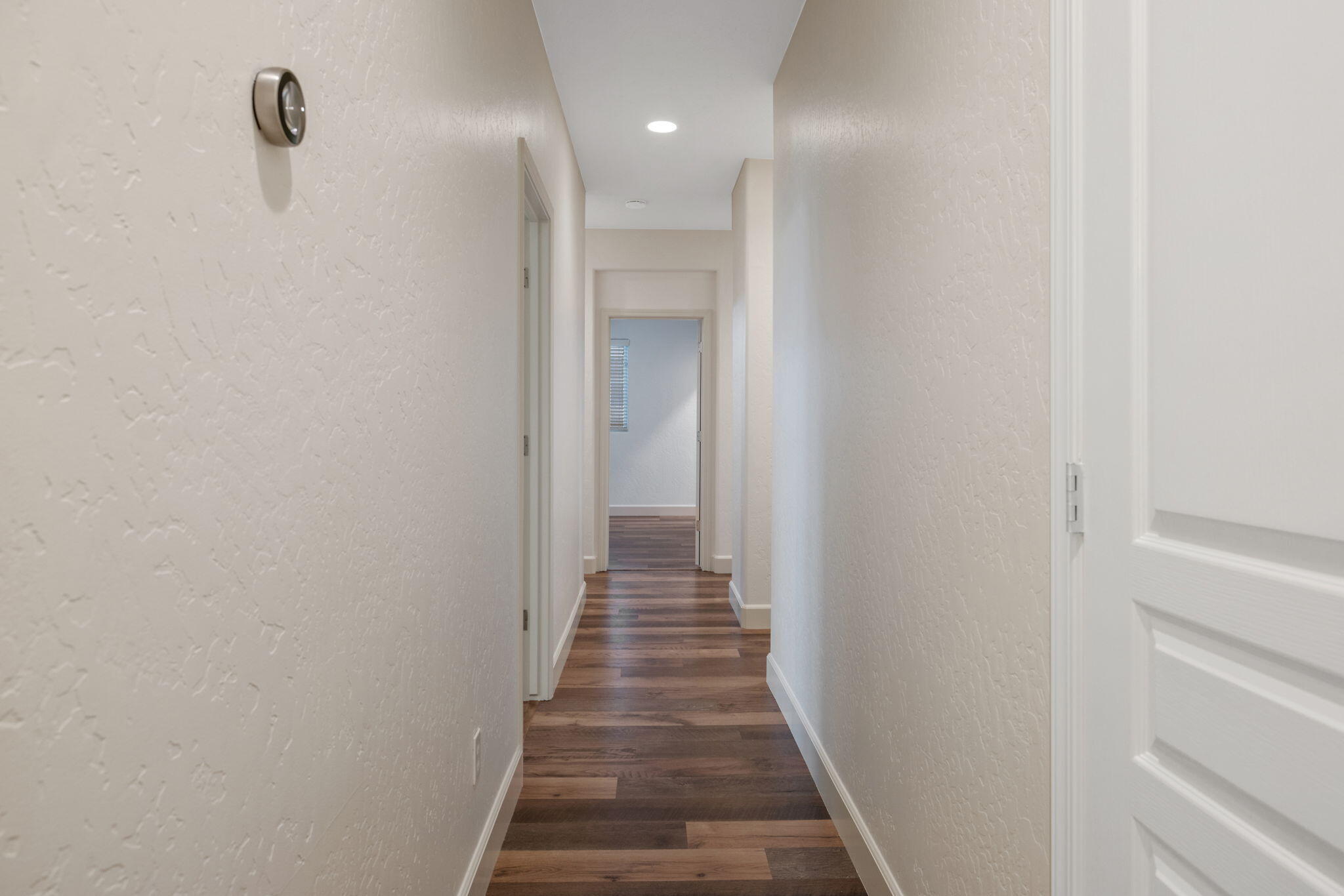 2192 N Weyrich Ct, Tulare, CA 93274