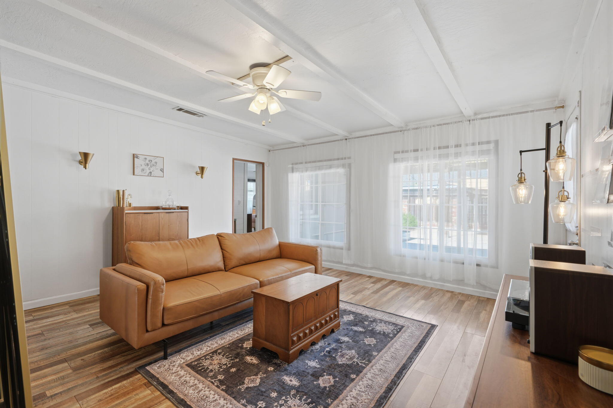 701 Nevada St, Kingsburg, CA 93631