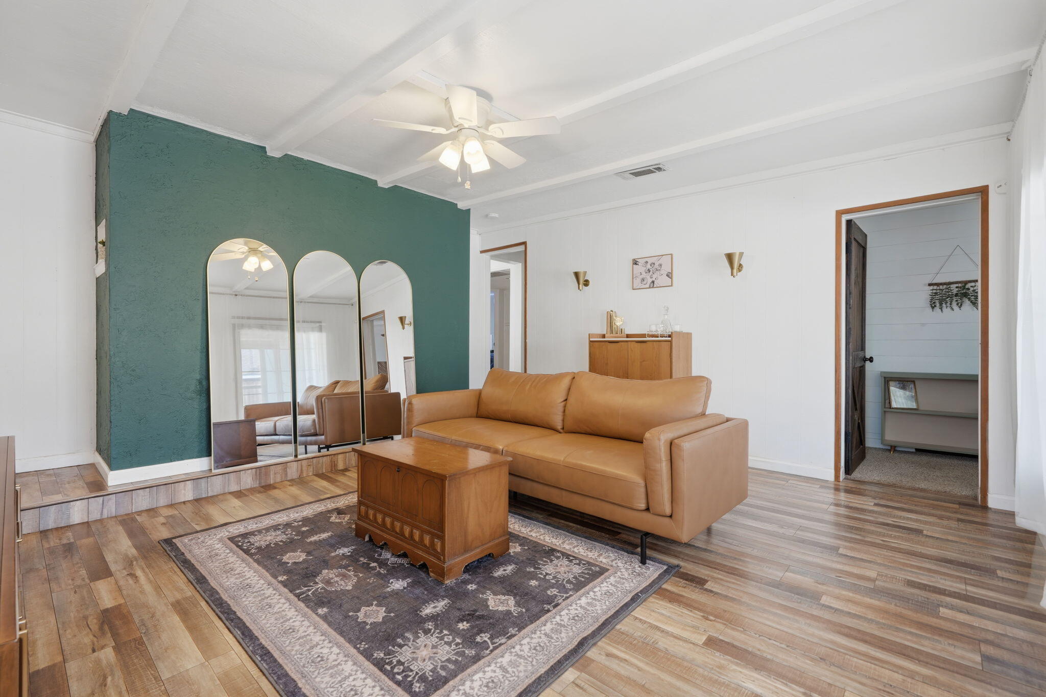 701 Nevada St, Kingsburg, CA 93631