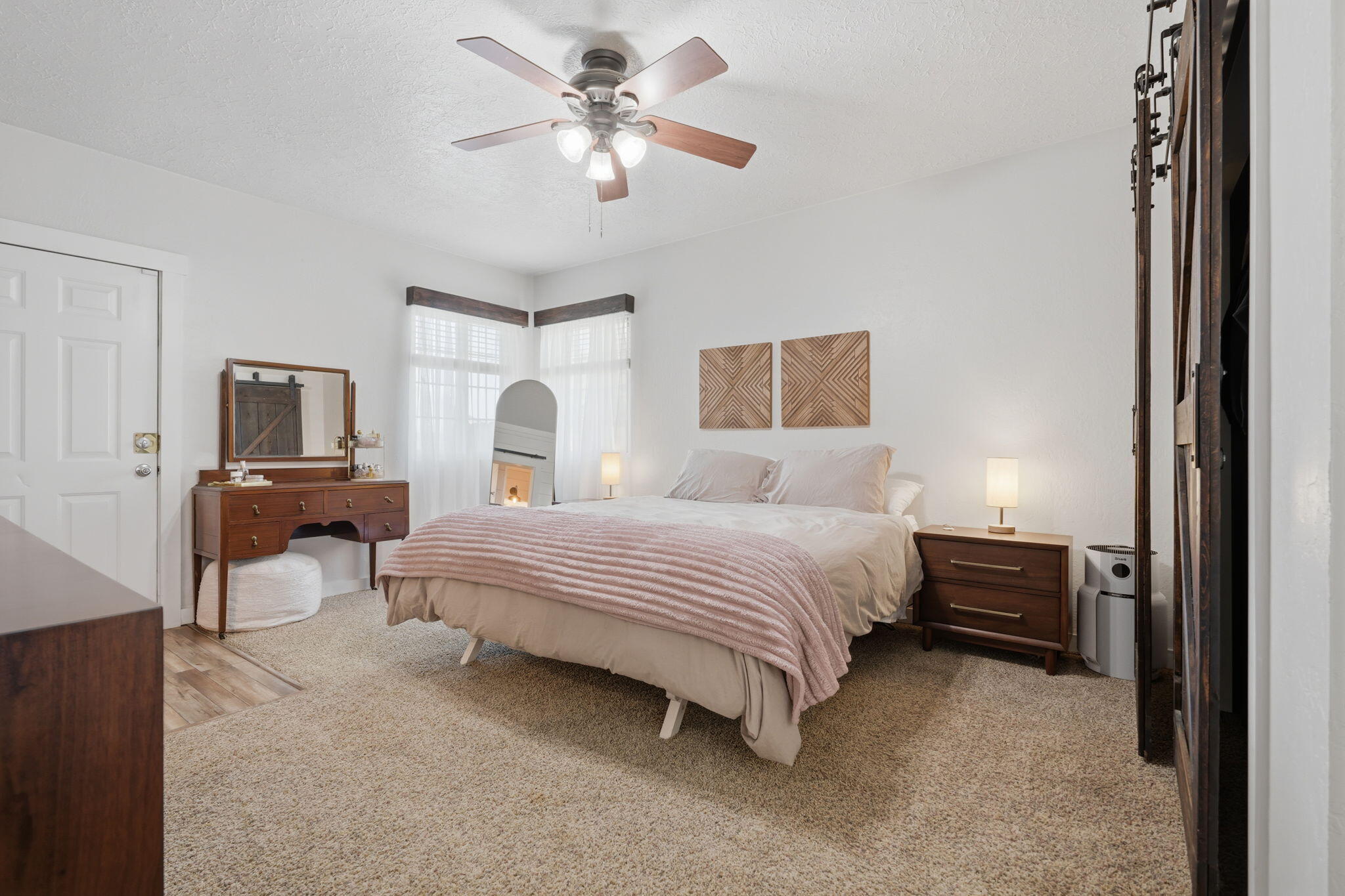 701 Nevada St, Kingsburg, CA 93631