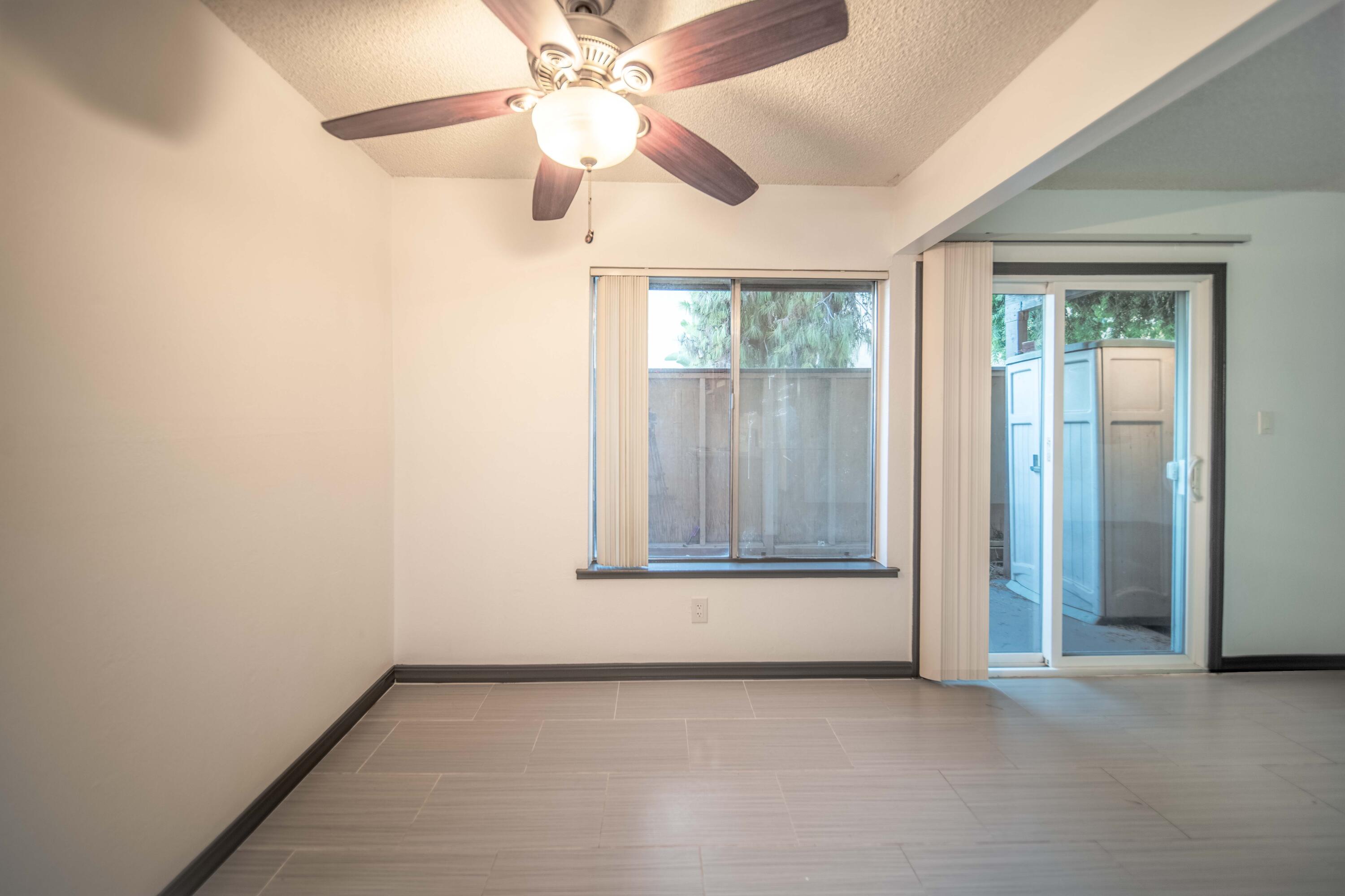 1550 W Ashlan Ave #113, Fresno, CA 93705