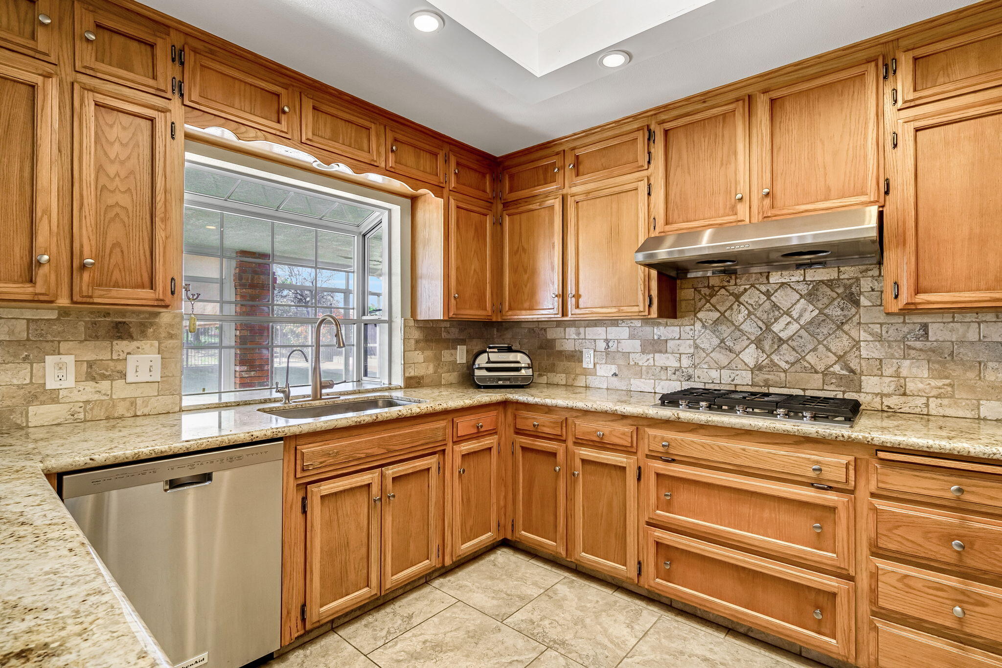 2436 Trevor Ct, Madera, CA 93637