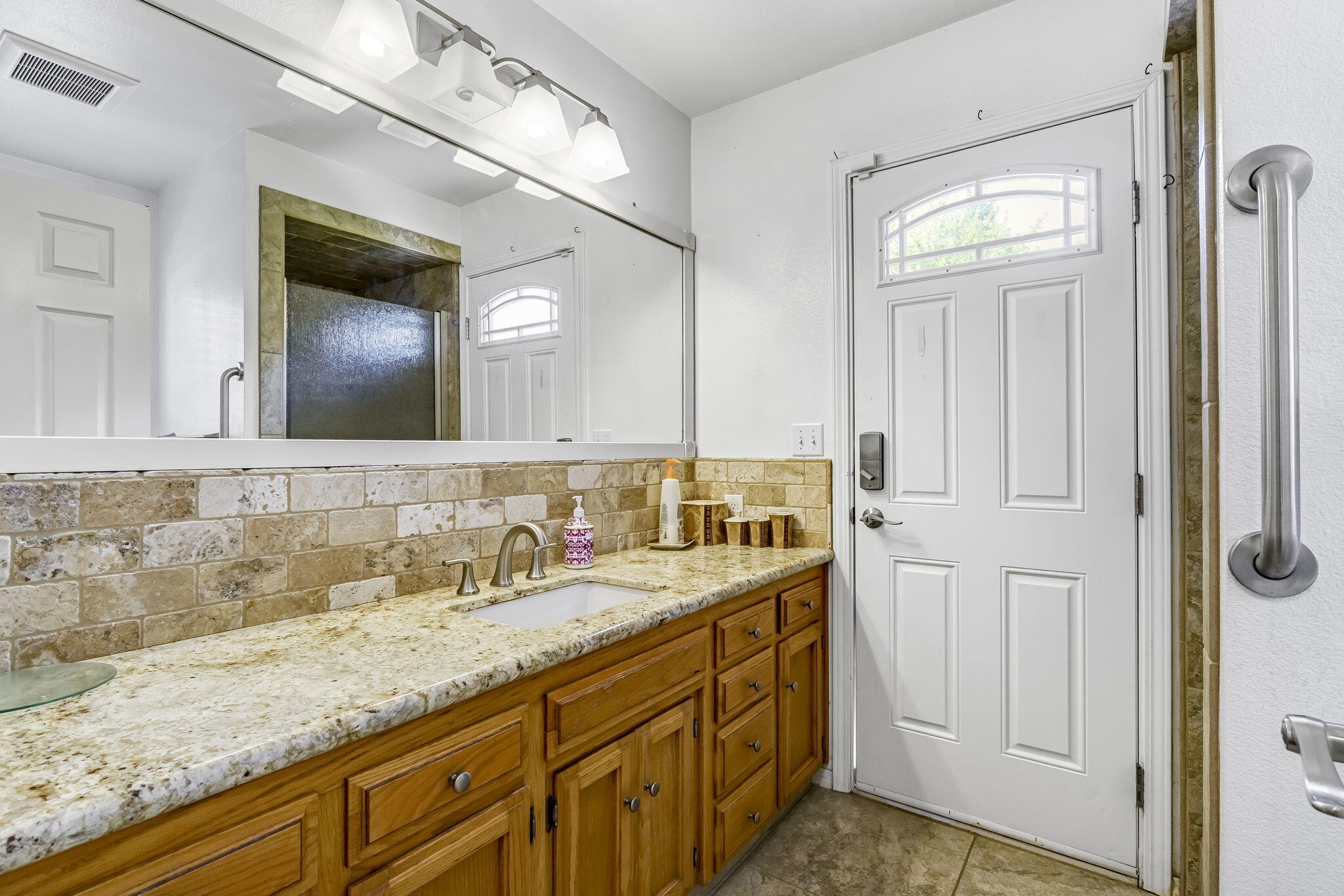 2436 Trevor Ct, Madera, CA 93637