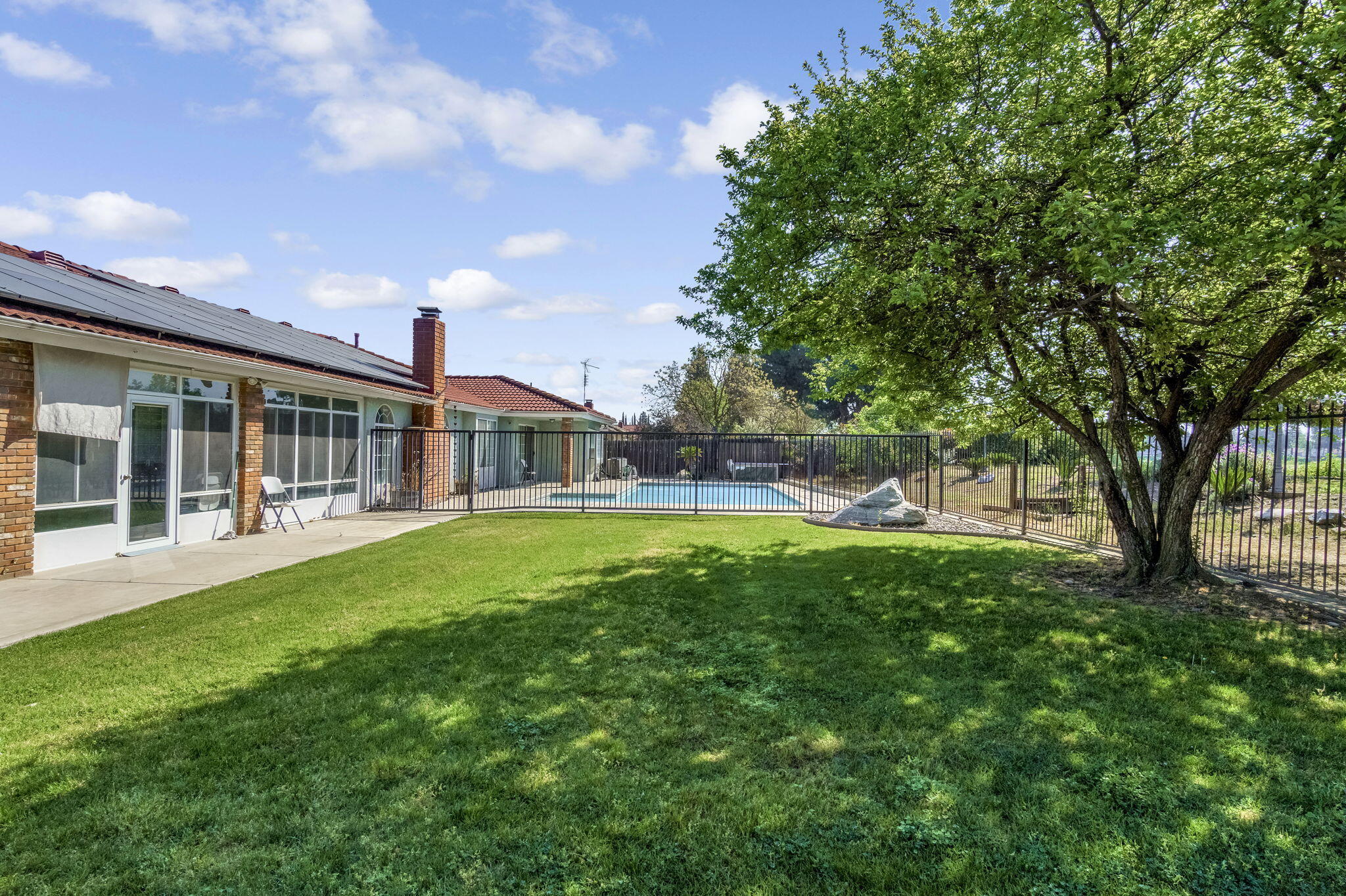 2436 Trevor Ct, Madera, CA 93637