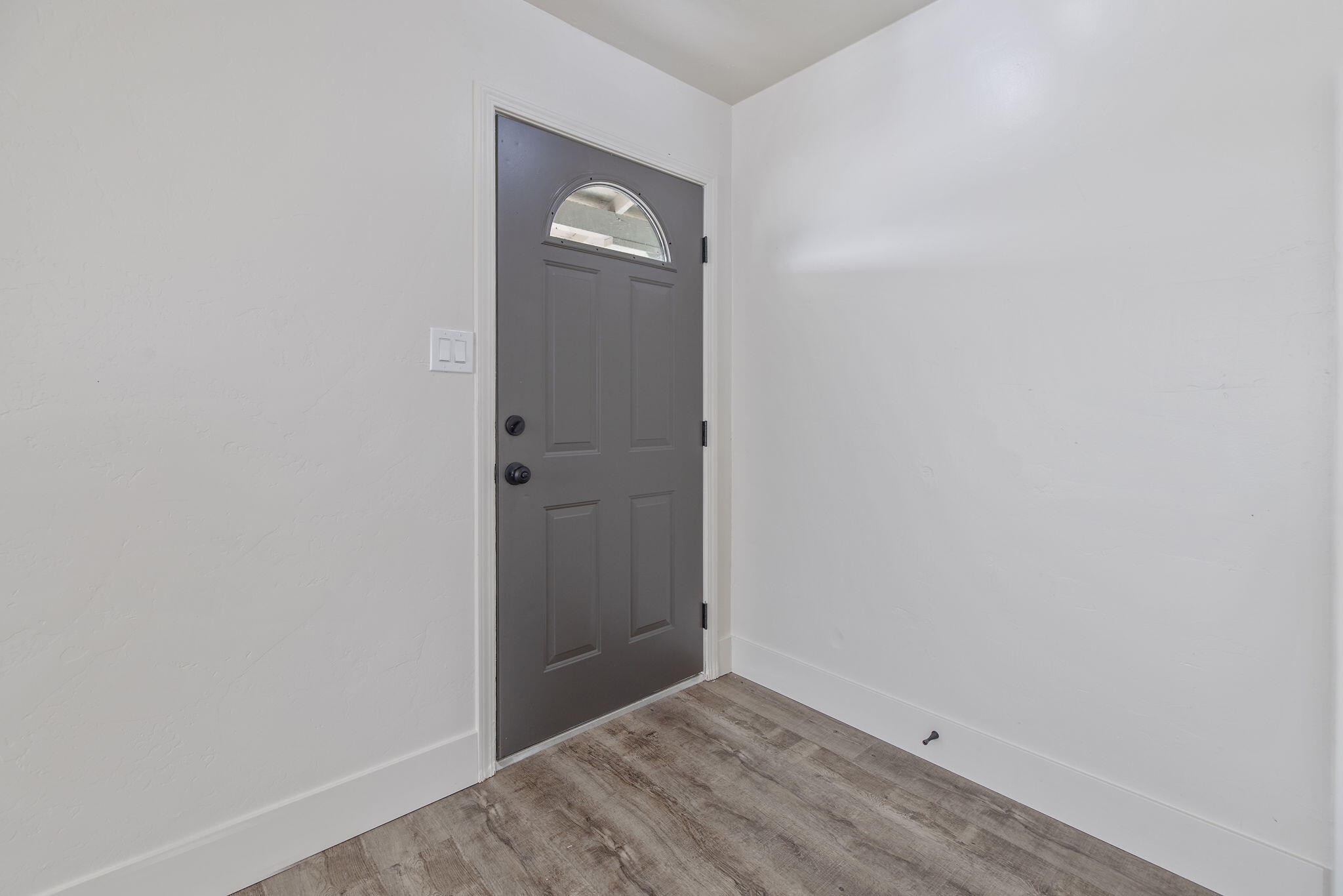 364 S Newman Rd, Tipton, CA 93272