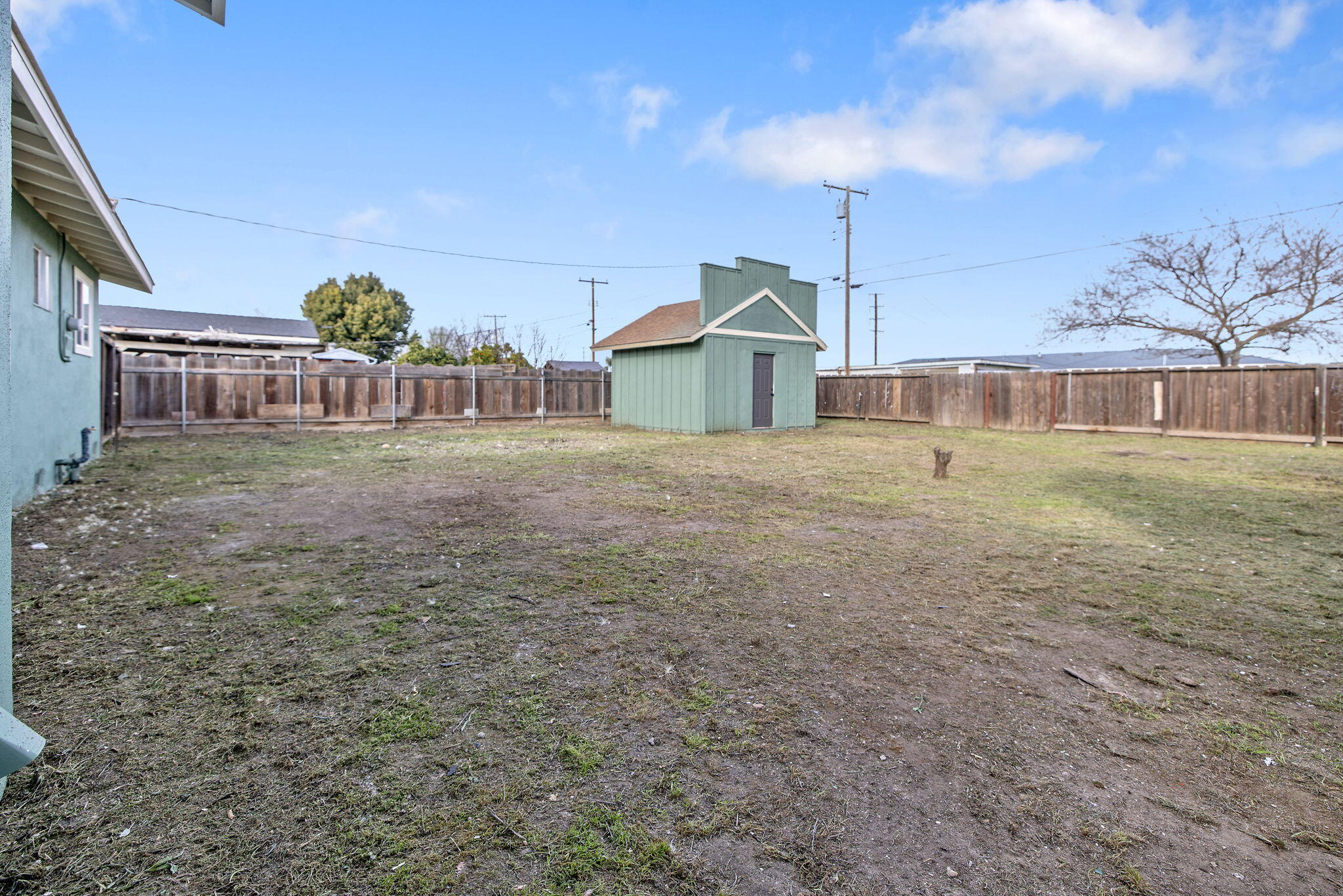 364 S Newman Rd, Tipton, CA 93272