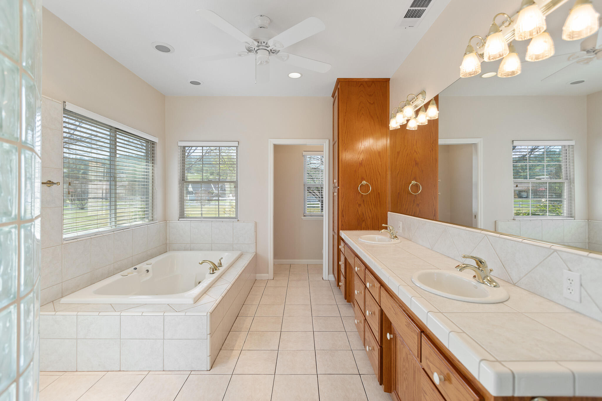 32250 Appaloosa Dr, Springville, CA 93265