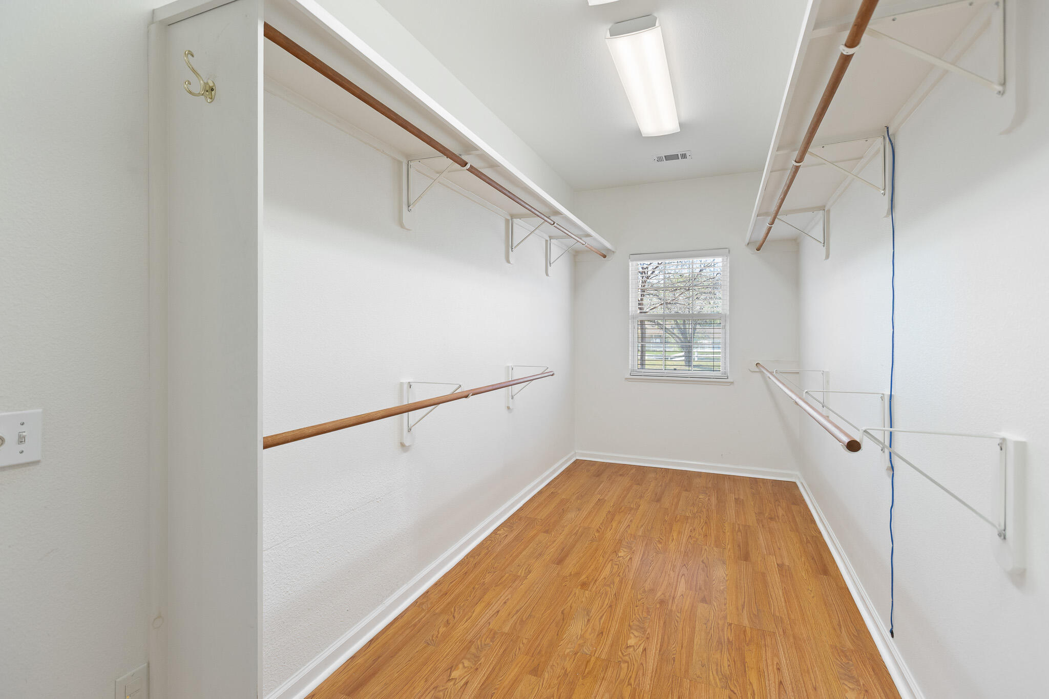 32250 Appaloosa Dr, Springville, CA 93265