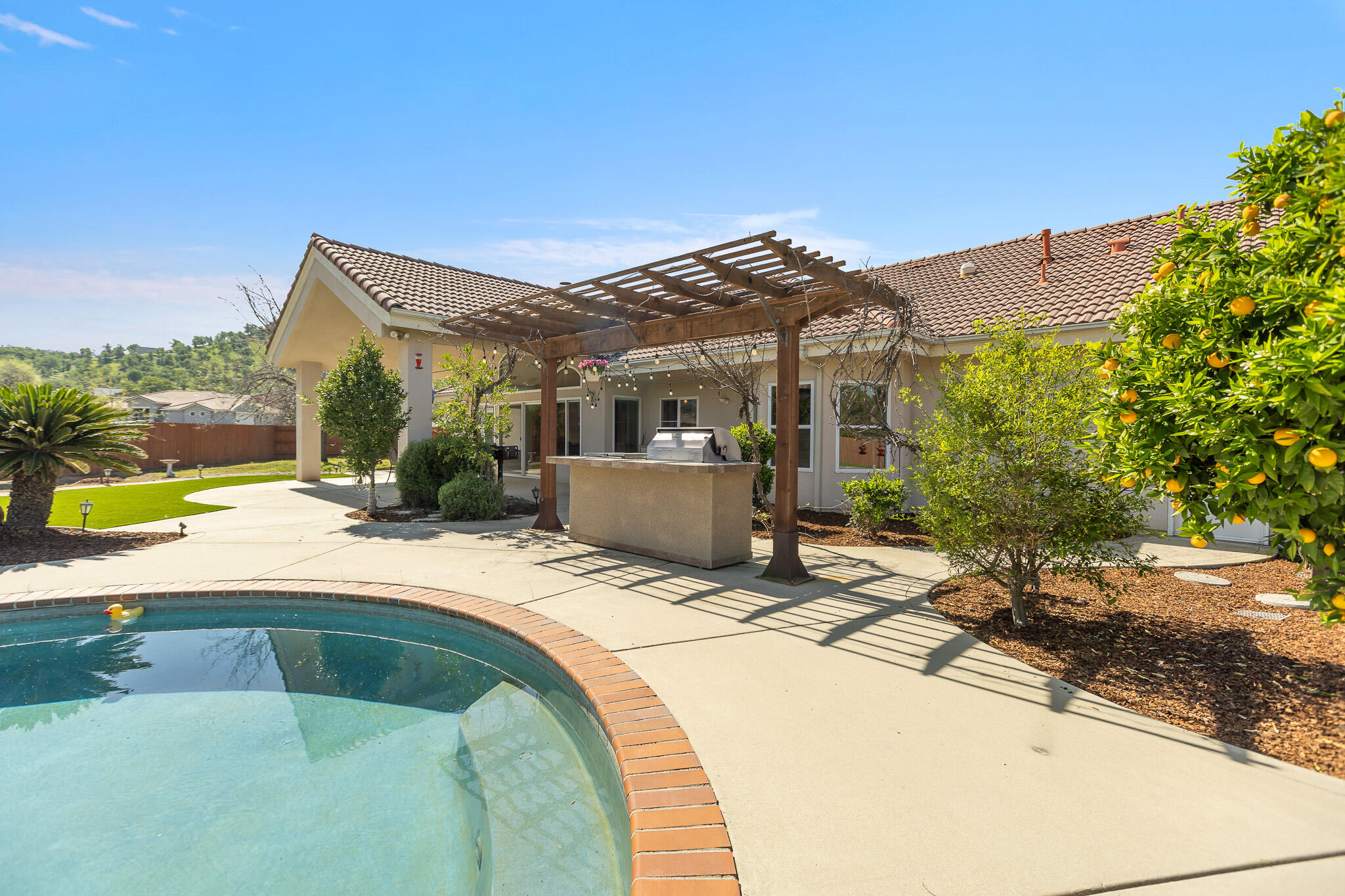 32250 Appaloosa Dr, Springville, CA 93265