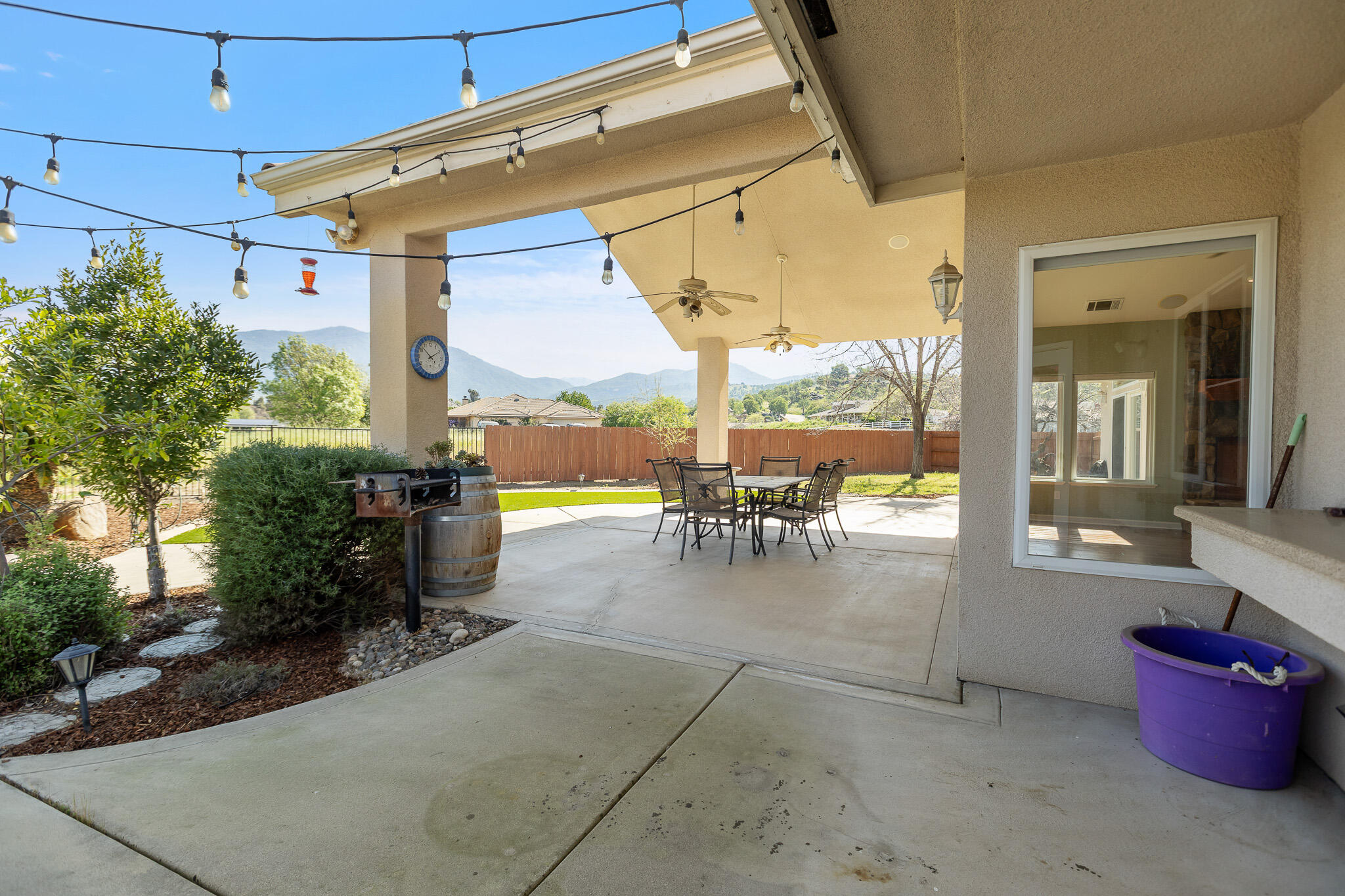 32250 Appaloosa Dr, Springville, CA 93265