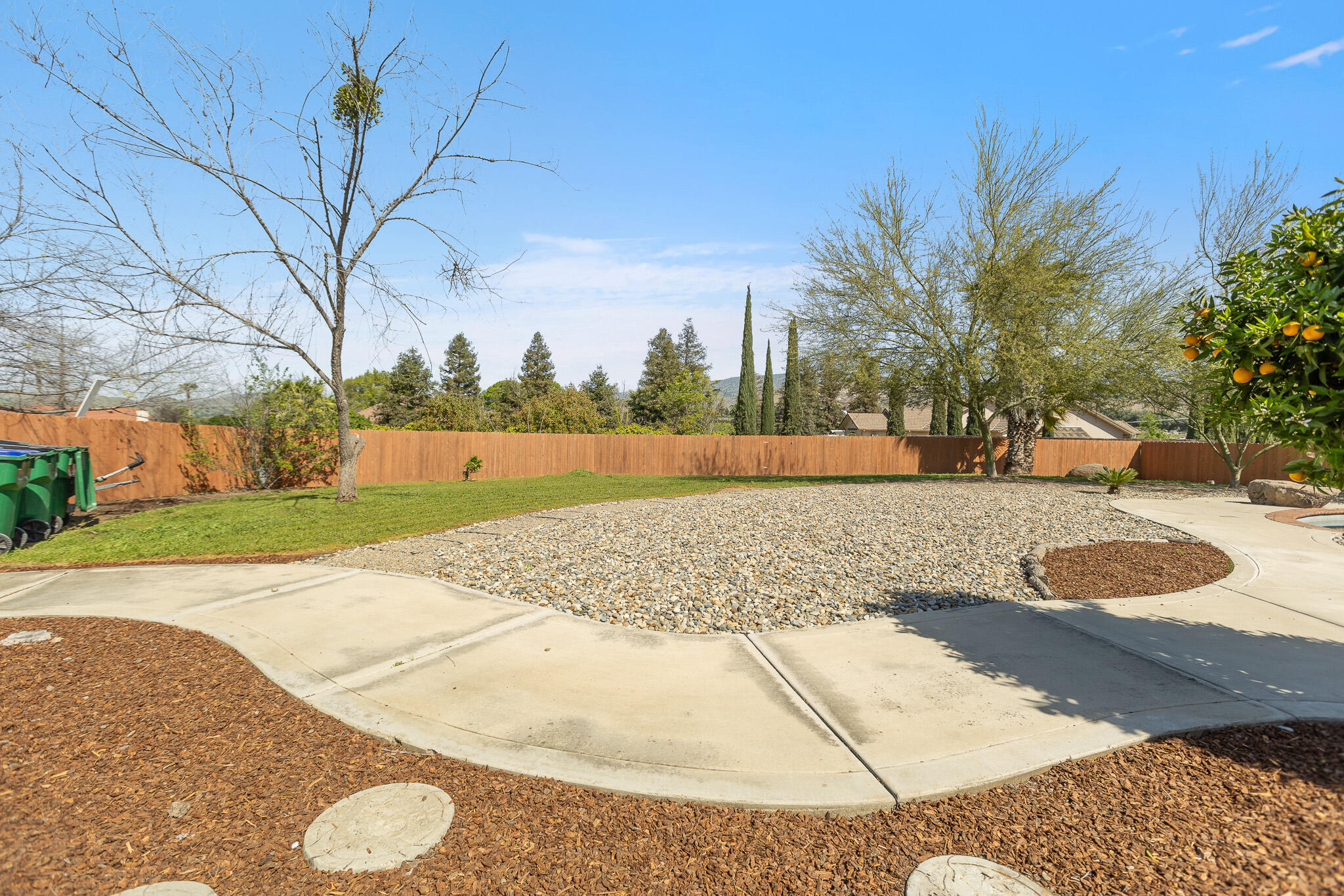 32250 Appaloosa Dr, Springville, CA 93265