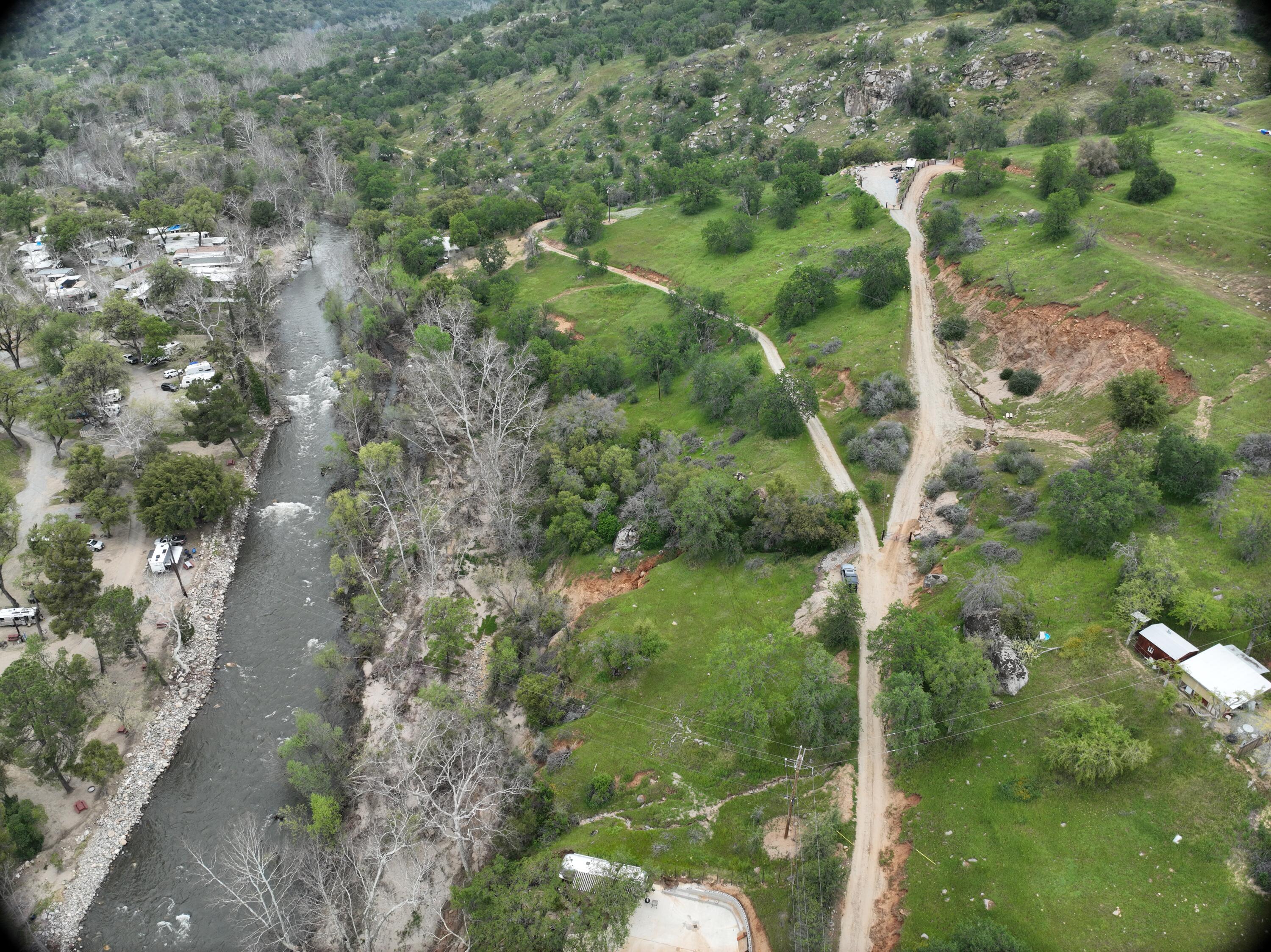 00 N Kaweah River Dr, Three Rivers, CA 93271