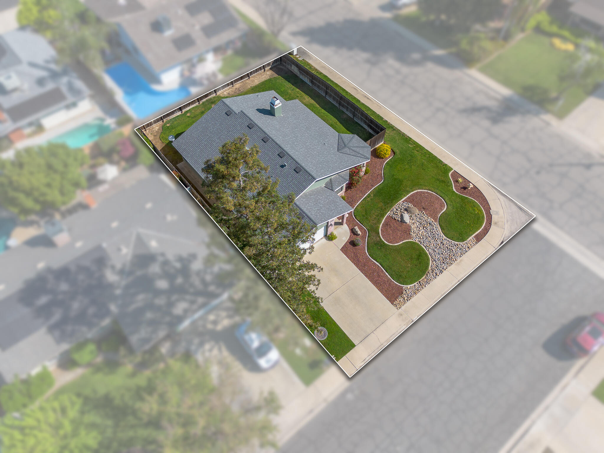 1230 W La Vida Ct, Visalia, CA 93277