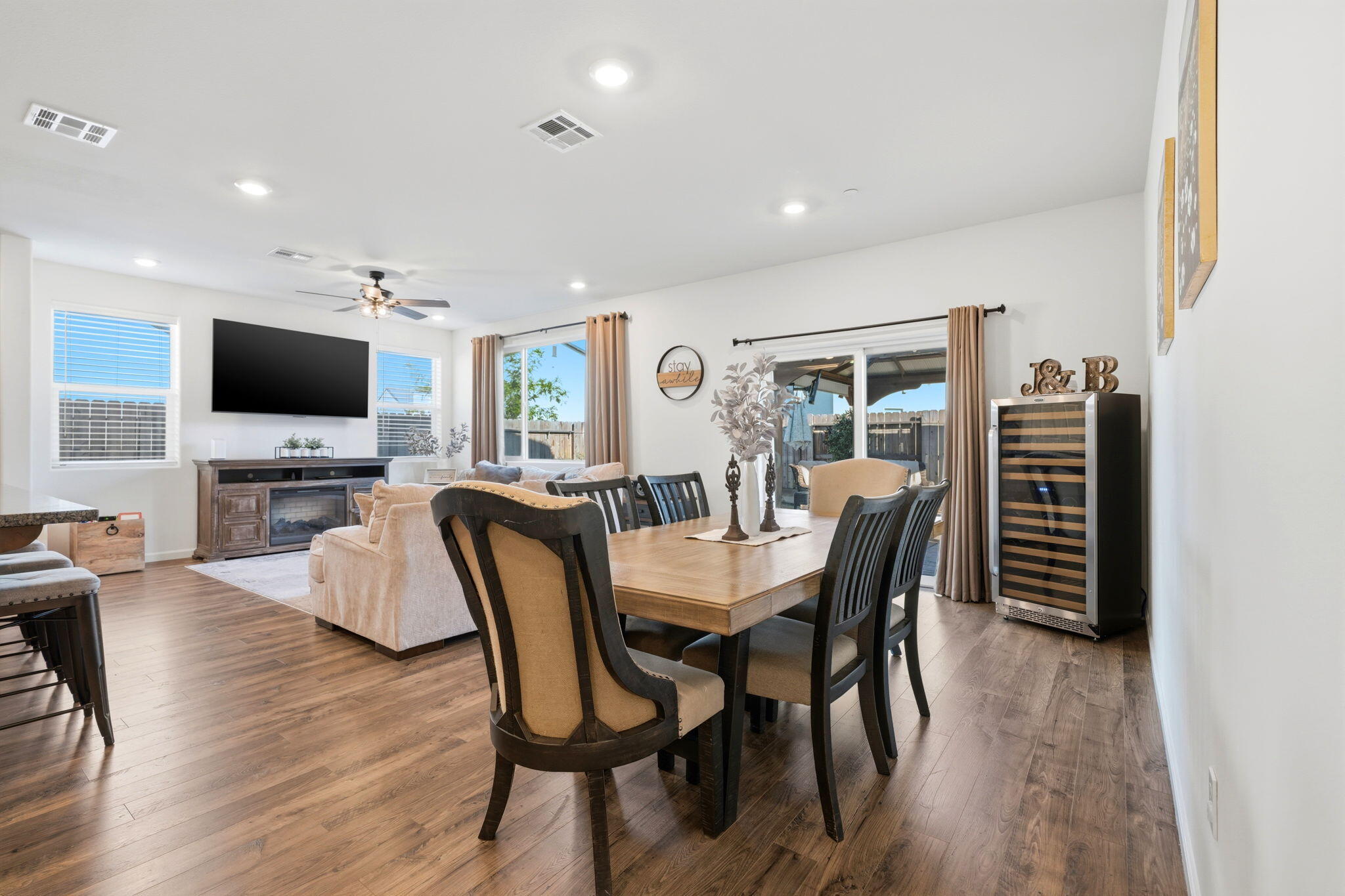 3650 E Cherry Ave, Visalia, CA 93292