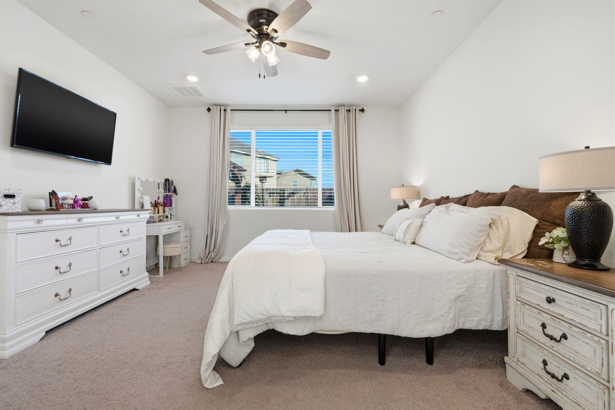 3650 E Cherry Ave, Visalia, CA 93292