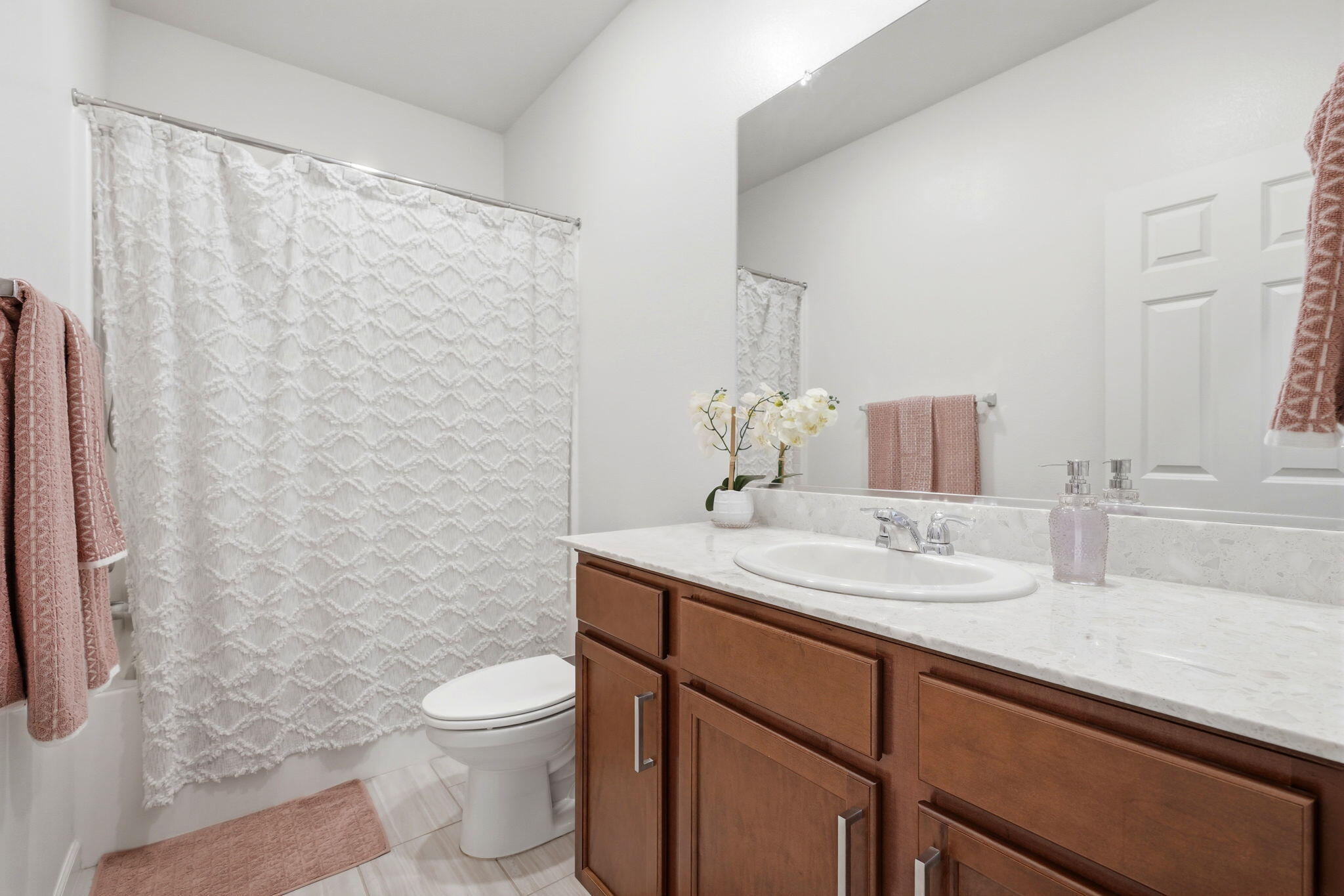 3650 E Cherry Ave, Visalia, CA 93292