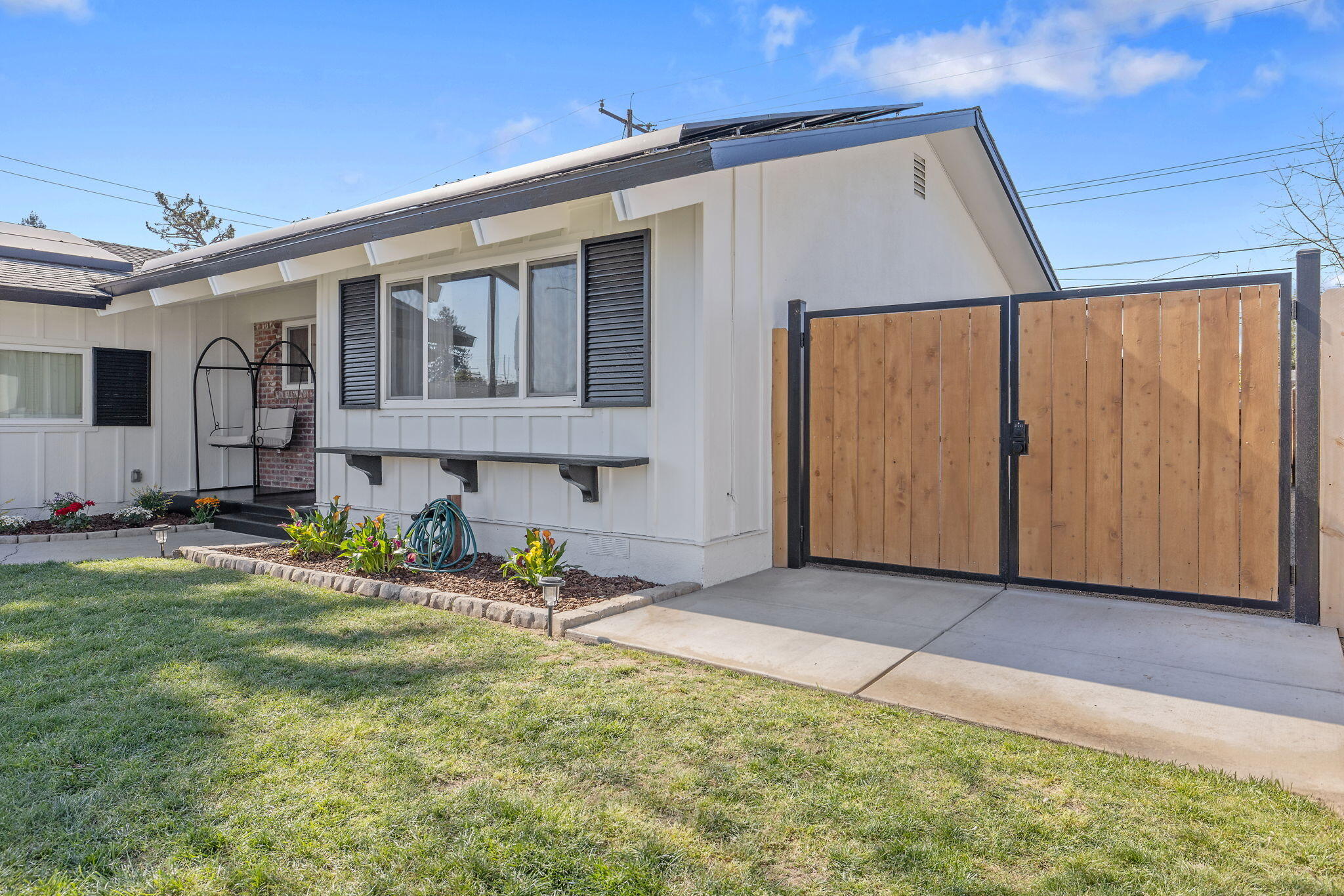 2626 W Princeton Ave, Visalia, CA 93277