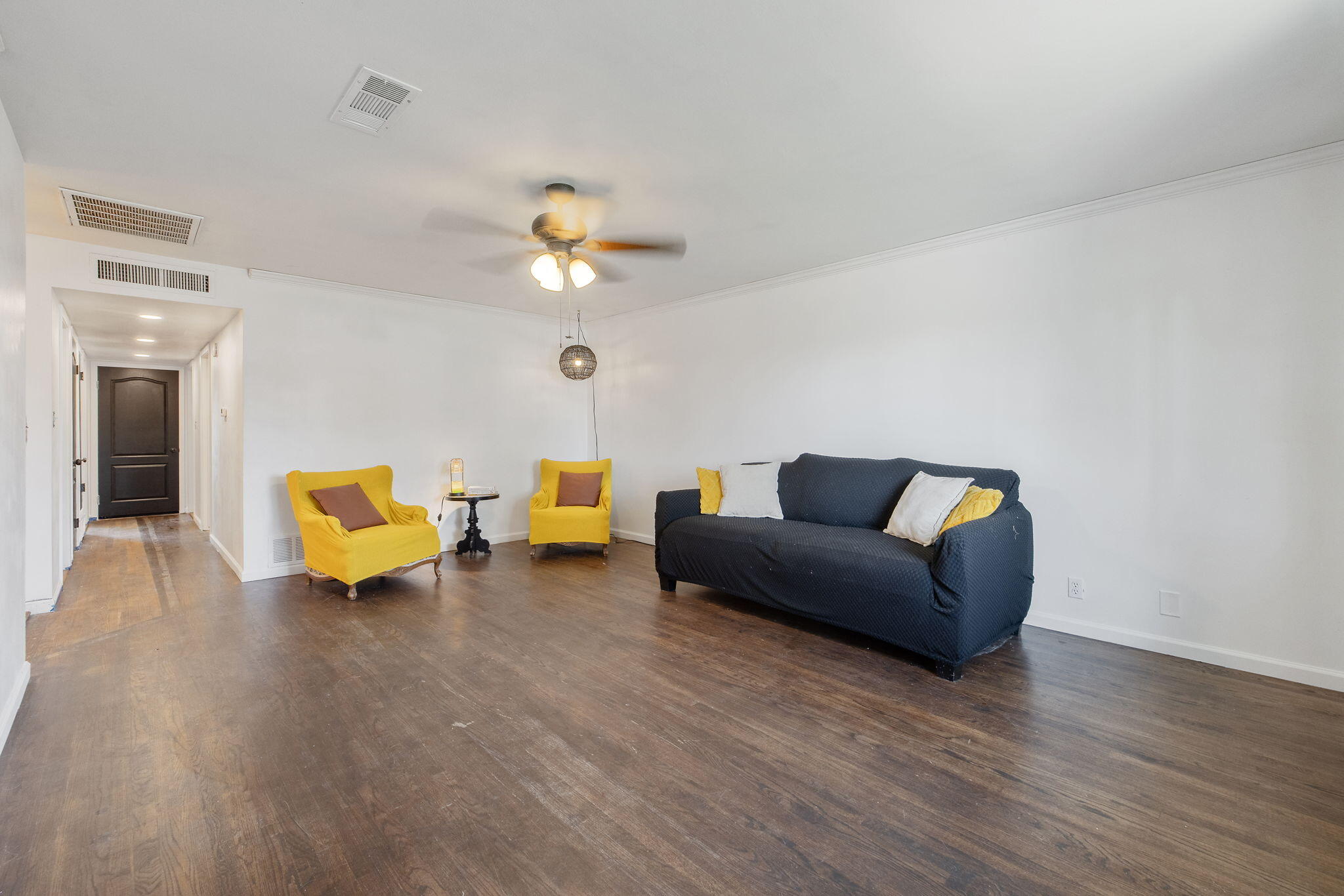 2626 W Princeton Ave, Visalia, CA 93277