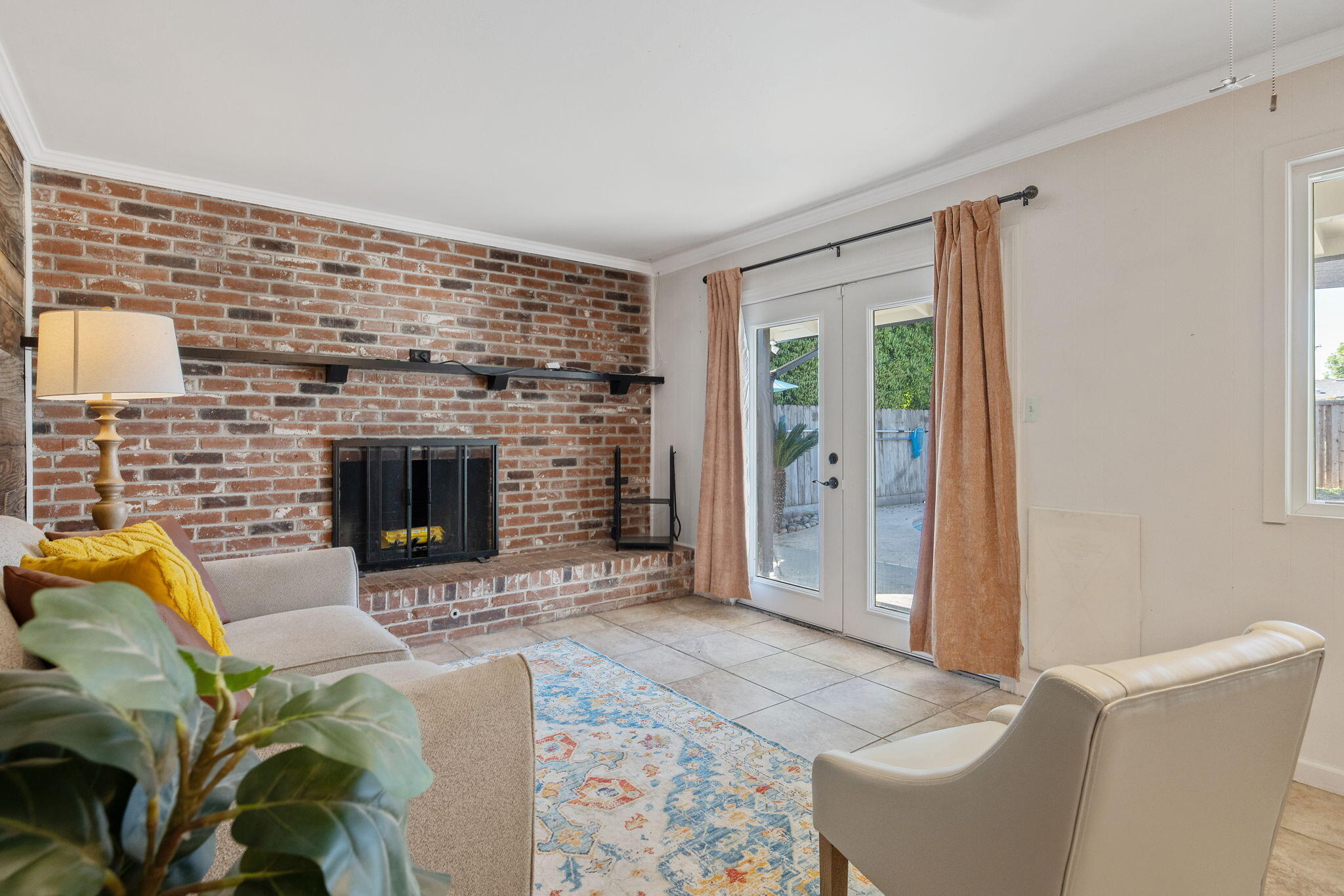 2626 W Princeton Ave, Visalia, CA 93277