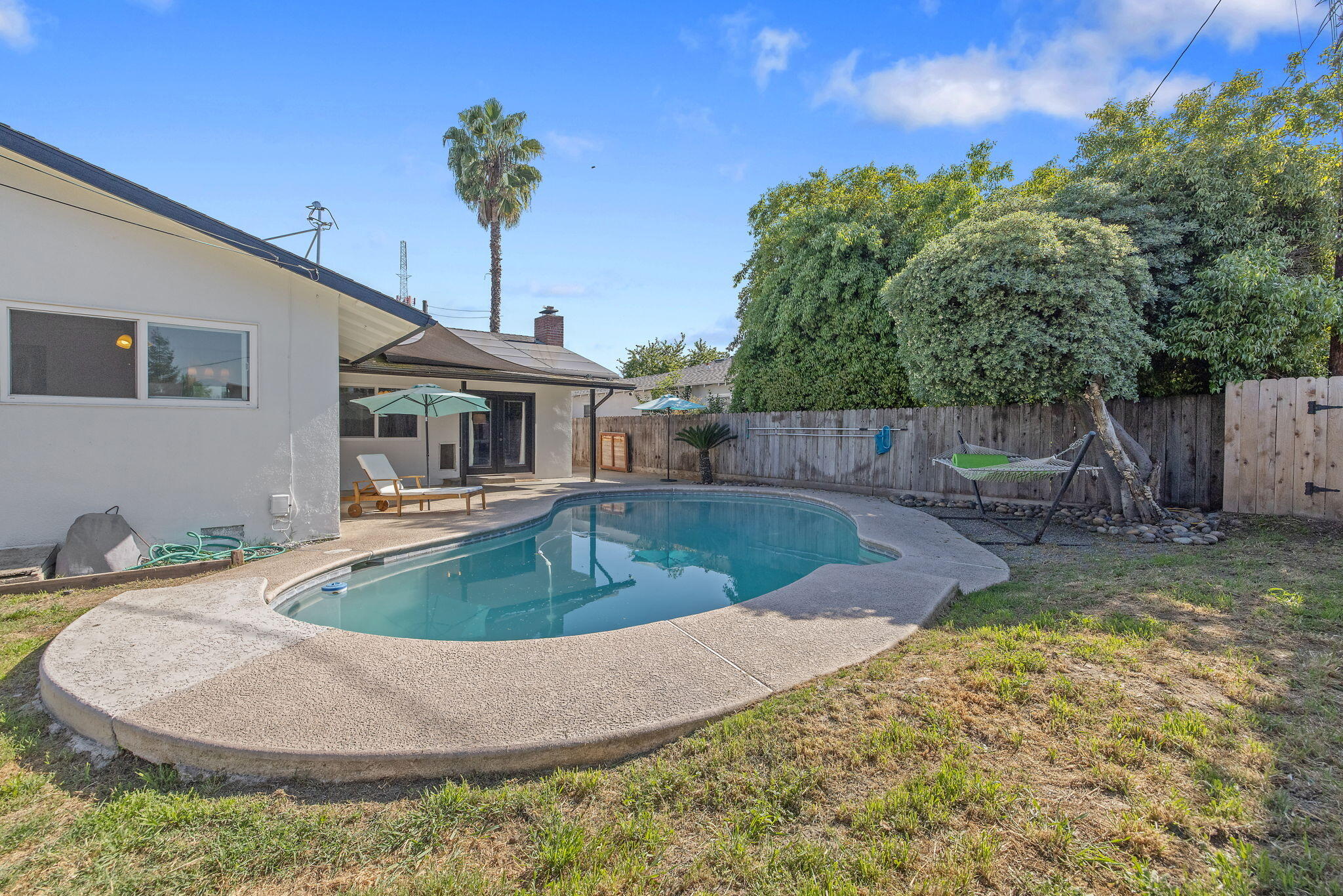 2626 W Princeton Ave, Visalia, CA 93277