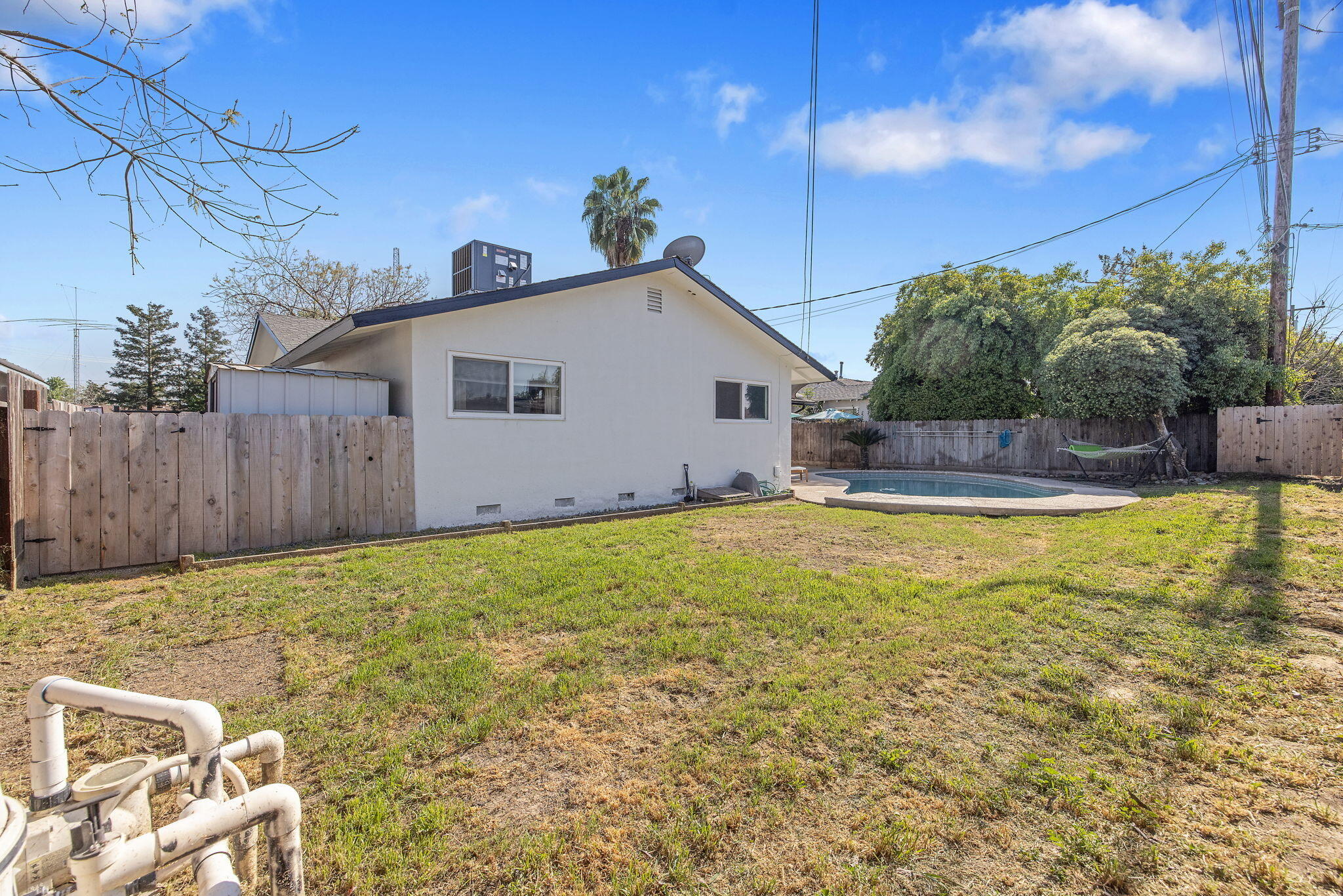 2626 W Princeton Ave, Visalia, CA 93277
