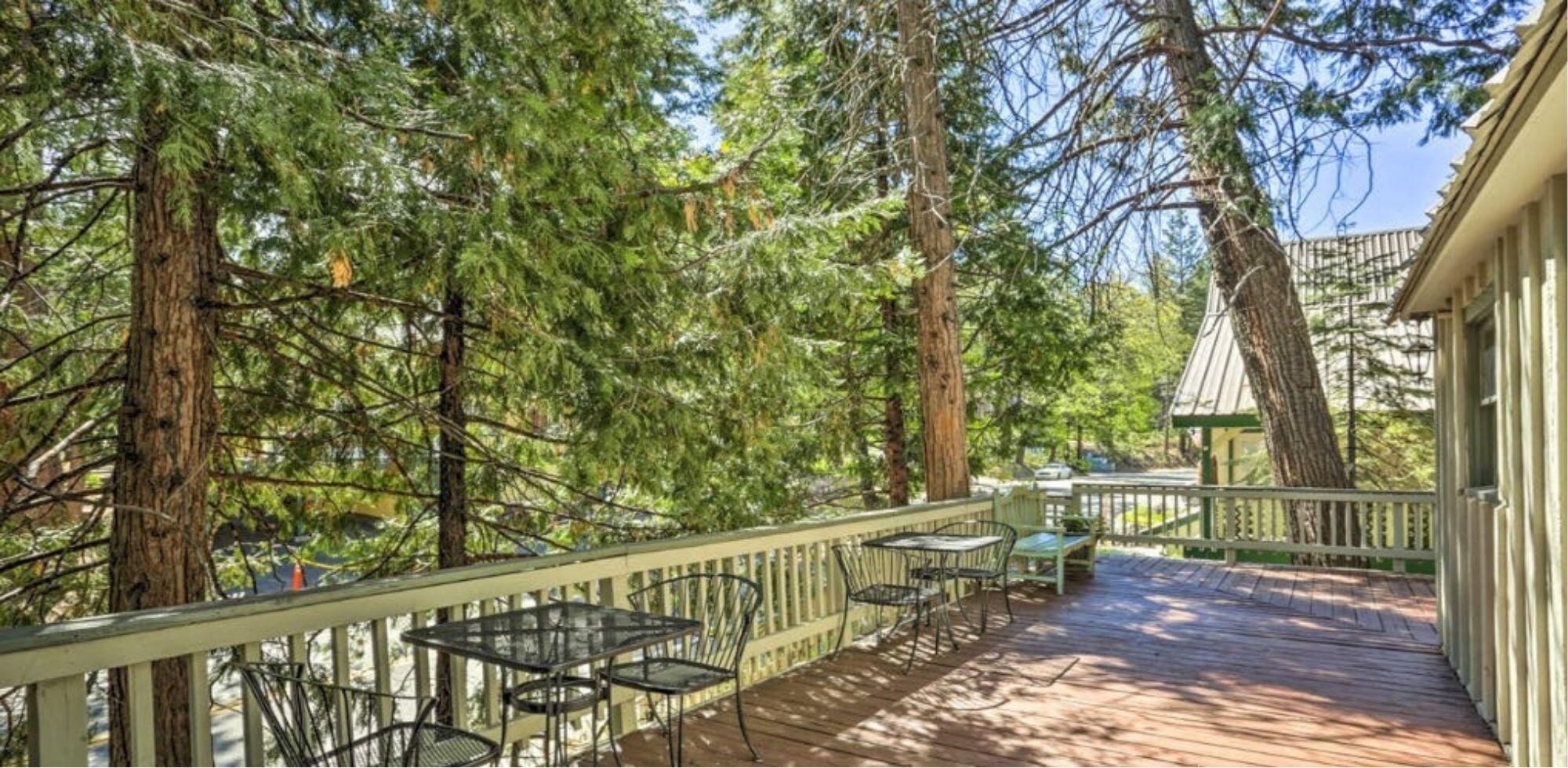 42036 Tollhouse Rd, Shaver Lake, CA 93664