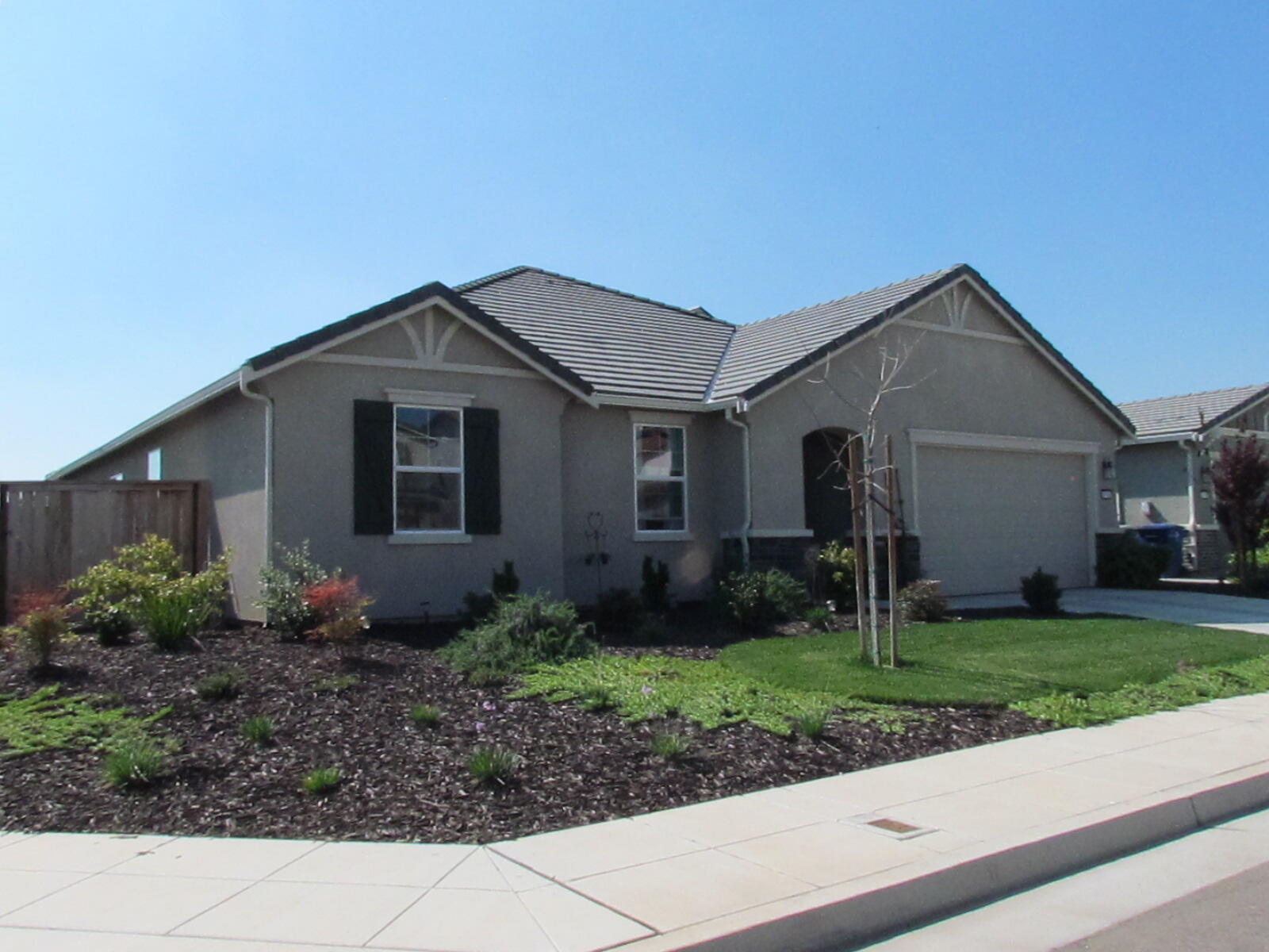 4758 Bellaire Ave, Clovis, CA 93619