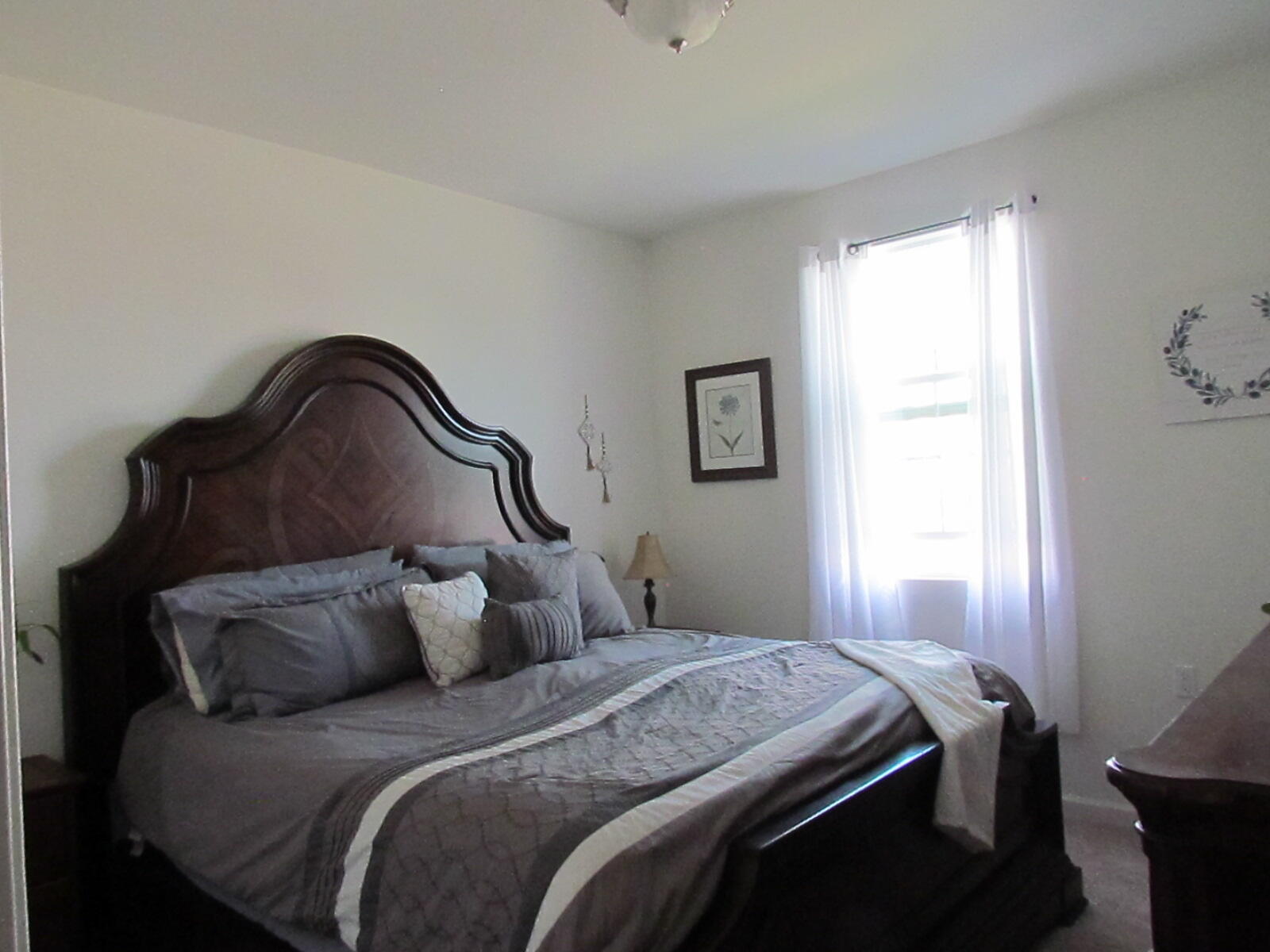 4758 Bellaire Ave, Clovis, CA 93619