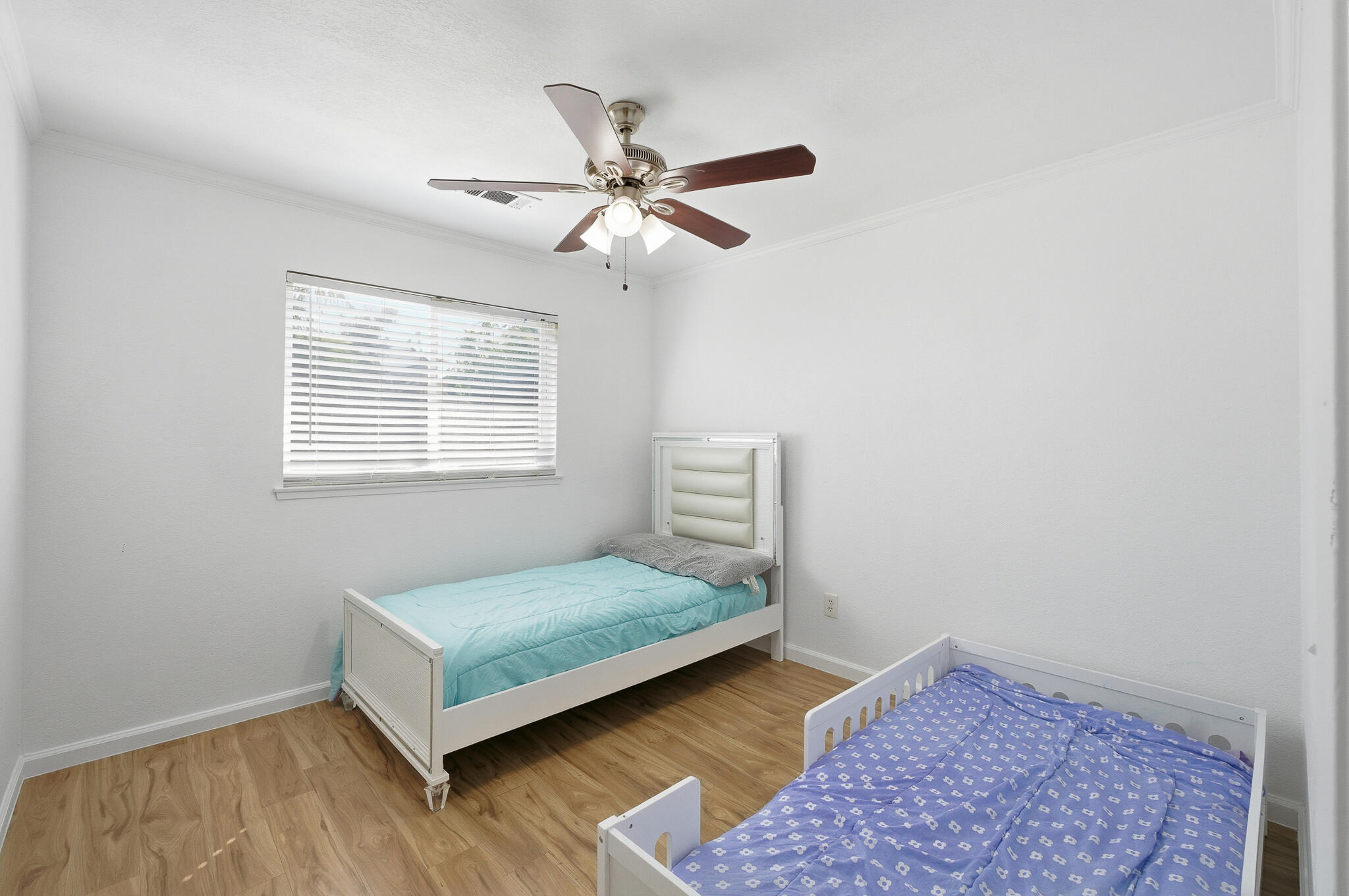 14291 Rosemary Cir, Lemoore, CA 93245