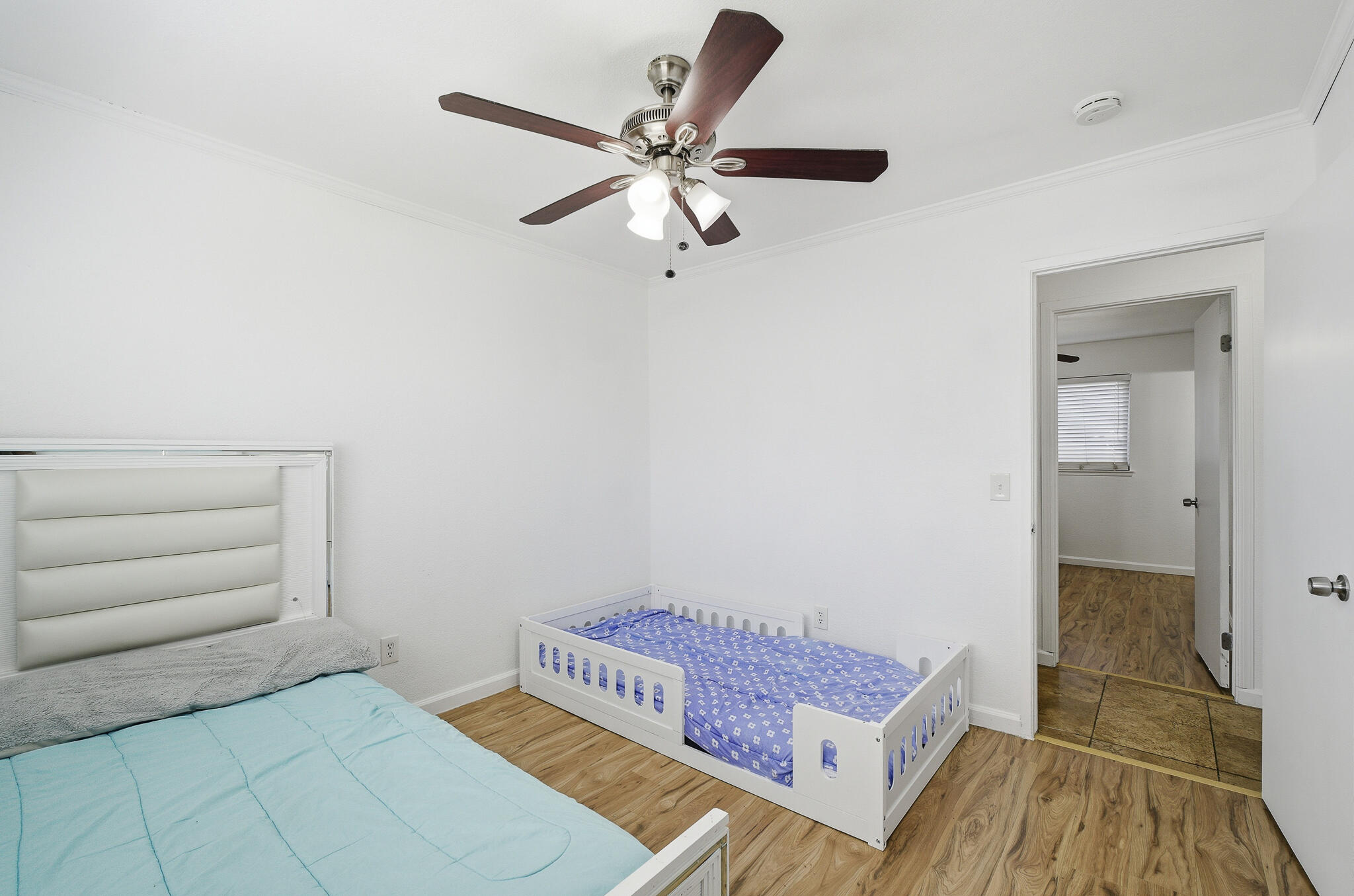 14291 Rosemary Cir, Lemoore, CA 93245